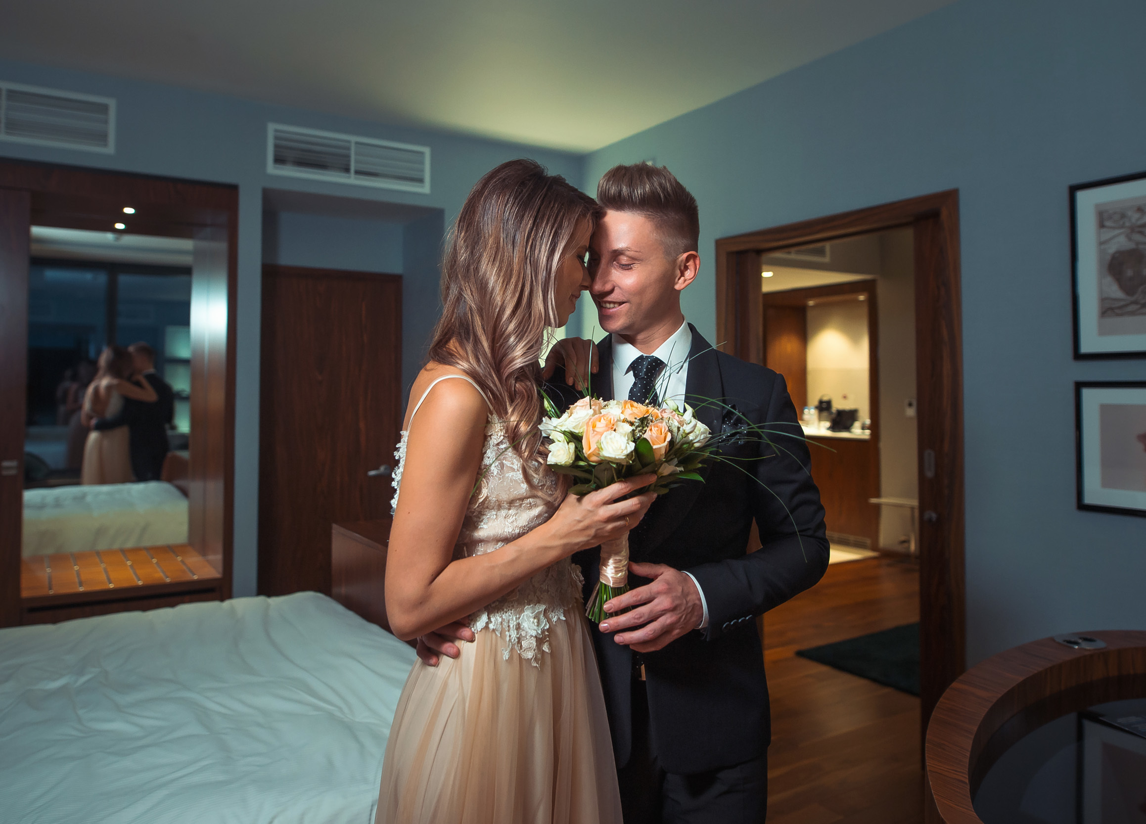 Организация свадьбы, свадебный ведущий, сборы невесты, встреча молодож. Свадебный фотограф в СПб Сергей Малиновский