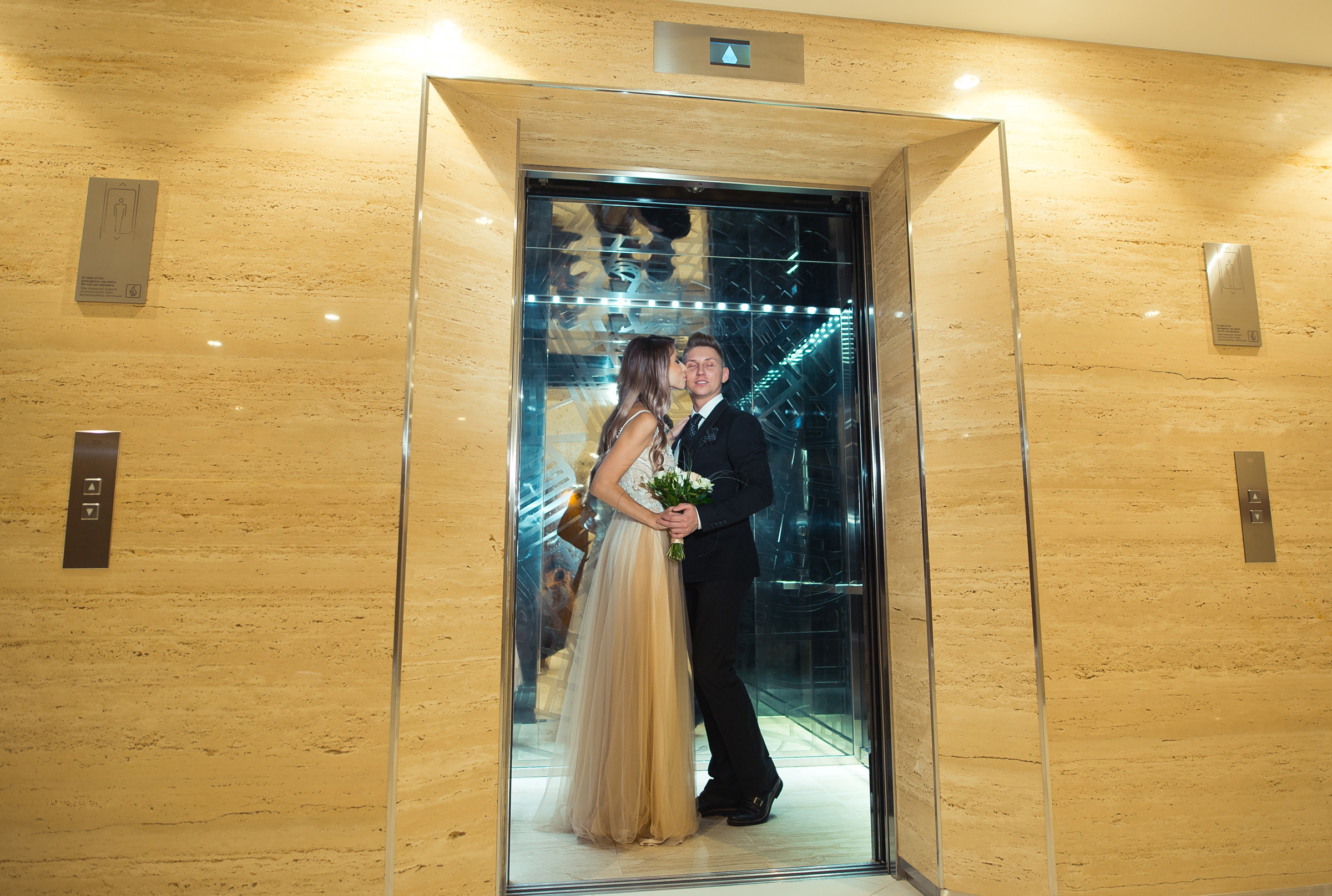 Организация свадьбы, свадебный ведущий, сборы невесты, встреча молодож. Свадебный фотограф в СПб Сергей Малиновский