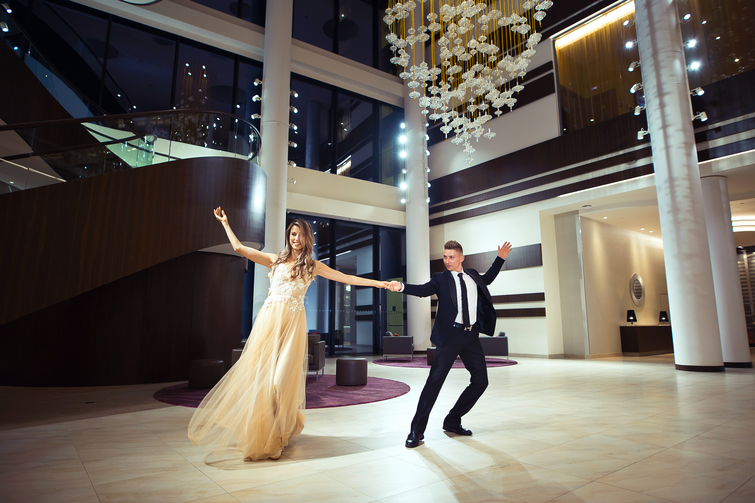 Организация свадьбы, свадебный ведущий, сборы невесты, встреча молодож. Свадебный фотограф в СПб Сергей Малиновский