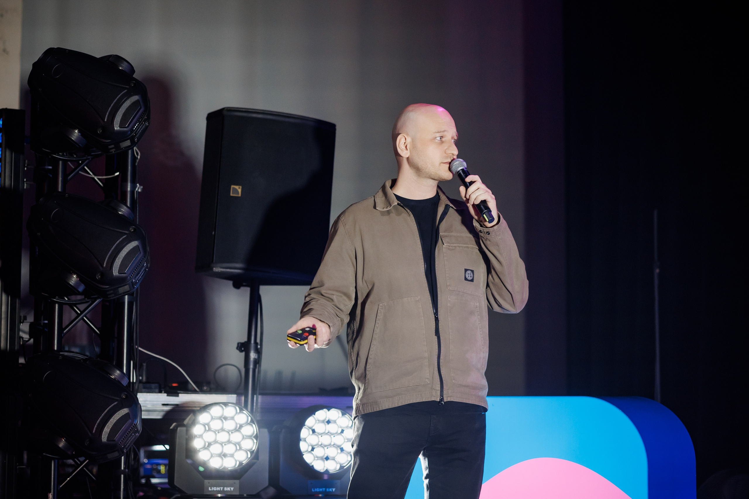 VK МУЗЫКА. Фотограф в Москве Алексей Виноградов