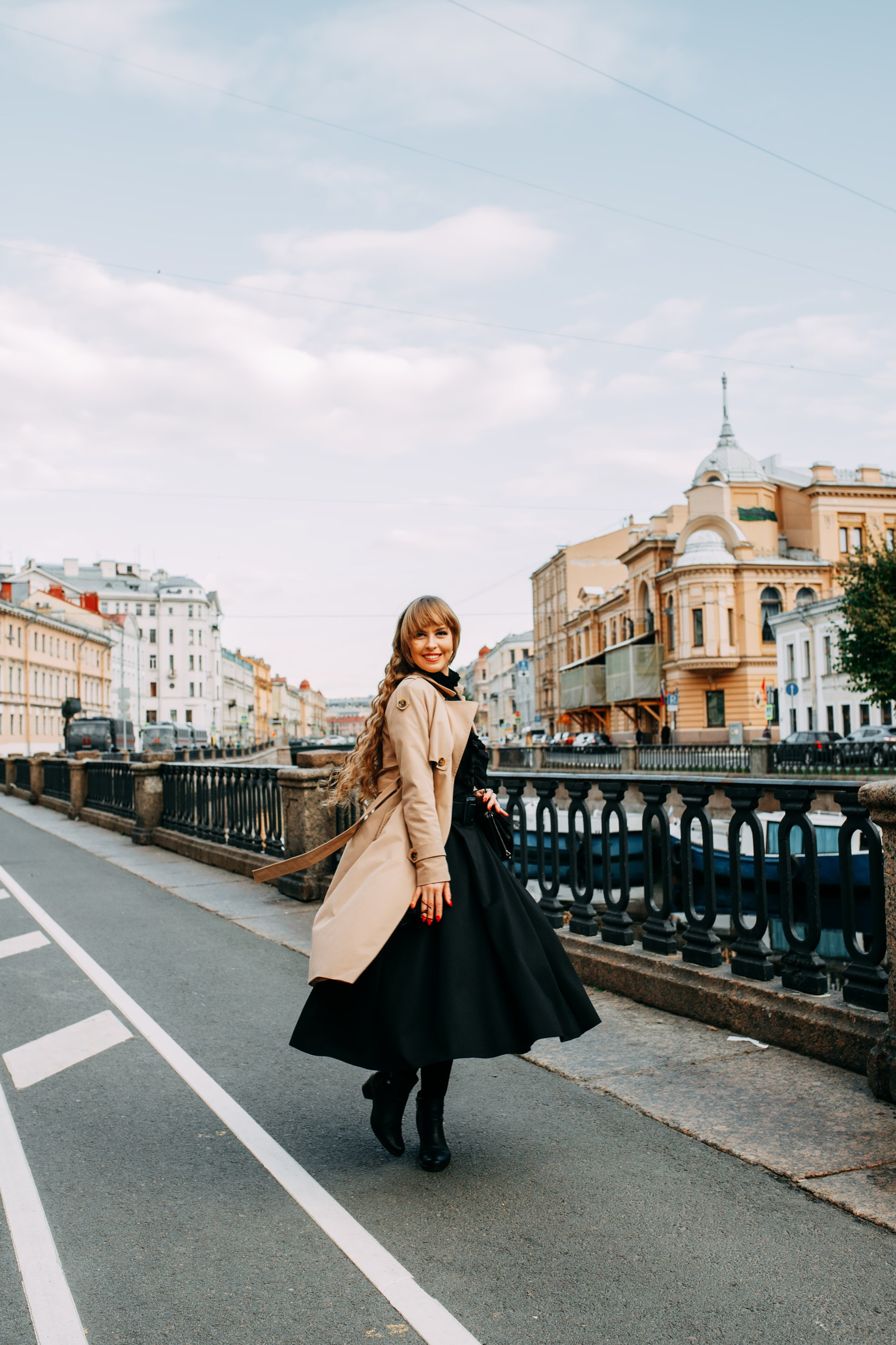 Фотопрогулка: Казанский собор, Банковский мост, Львиный мост, Мариинский театр. Фотограф в Санкт-Петербурге Alina Film