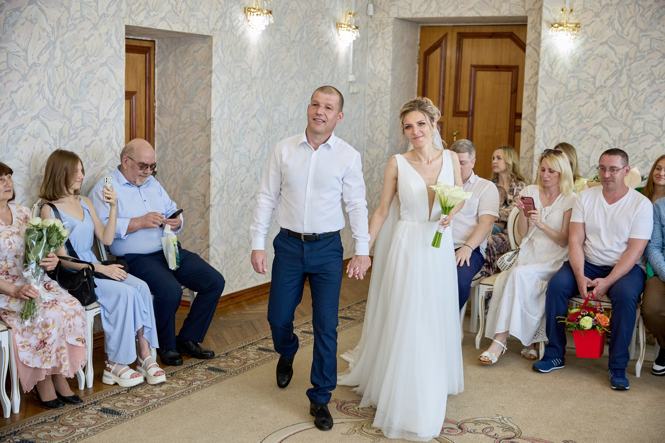 Свадебная фотоссесия в ЗАГСе города Одинцово