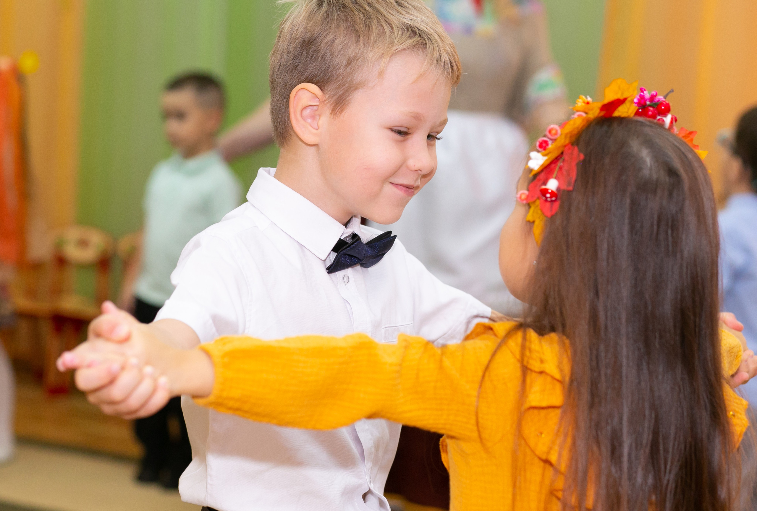 Выпускные и Утренники. Фотограф новорожденных и семейный фотограф НСО г. Бердск Марина Львова