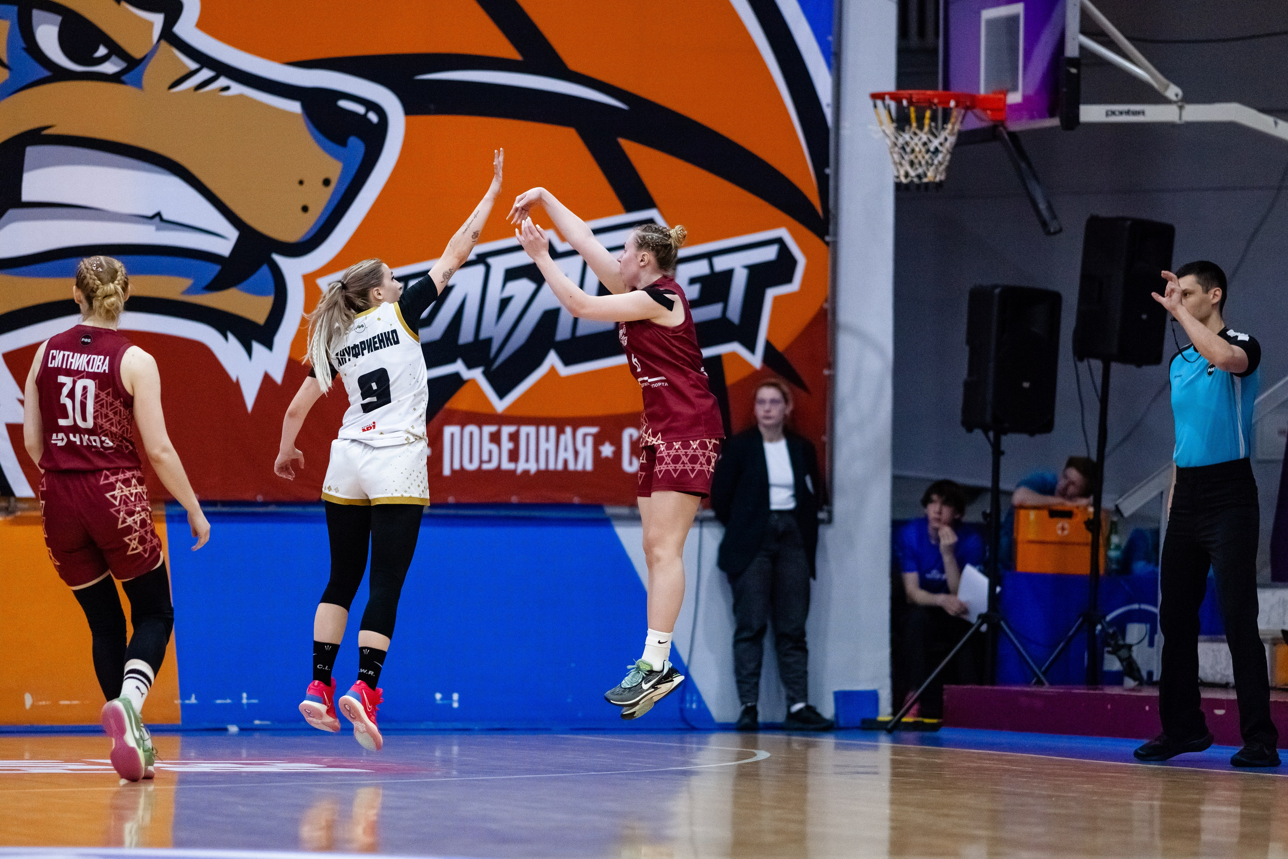 ЧГУ-Атланта — Славянка. Фотография