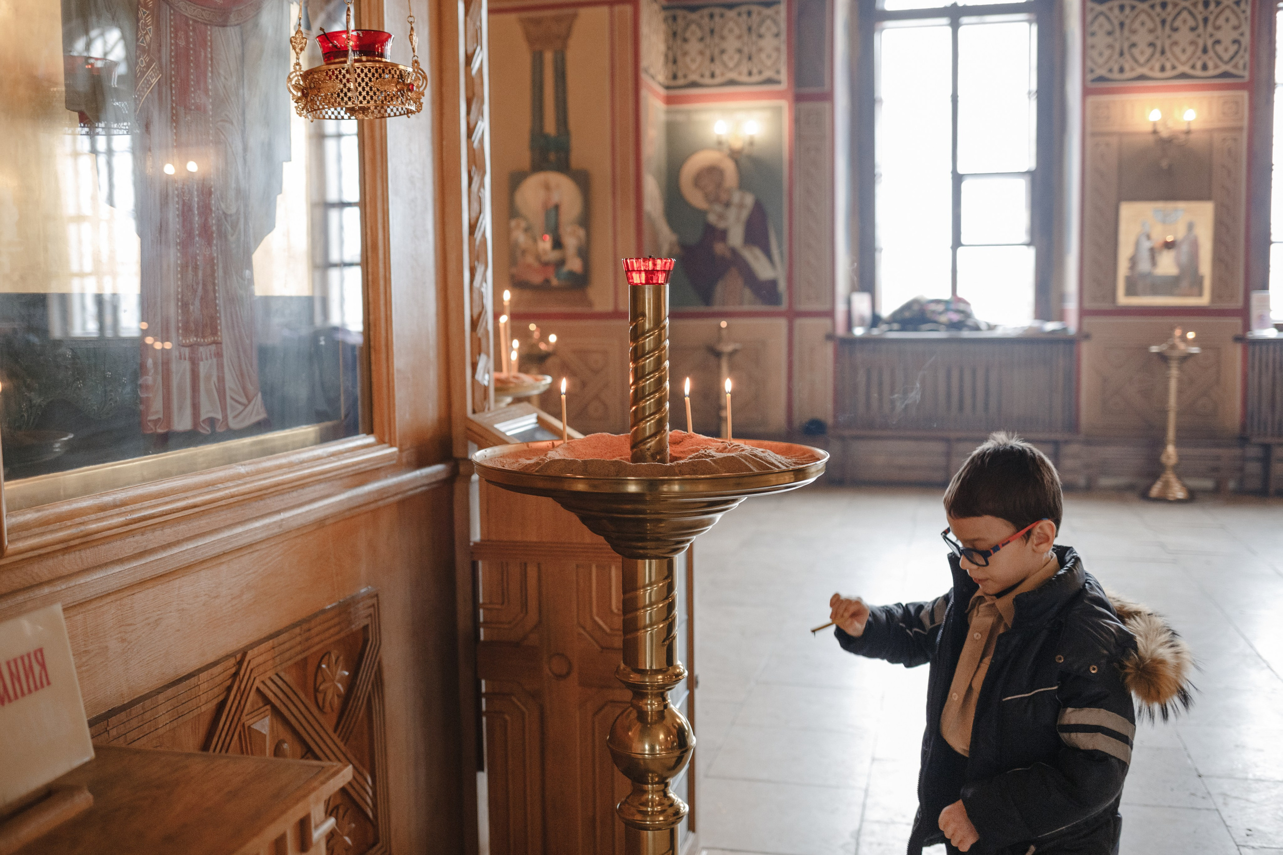 Служба Григория, митрополита, управляющего делами Московской Патриархии. Семейный фотограф Николаева Ольга