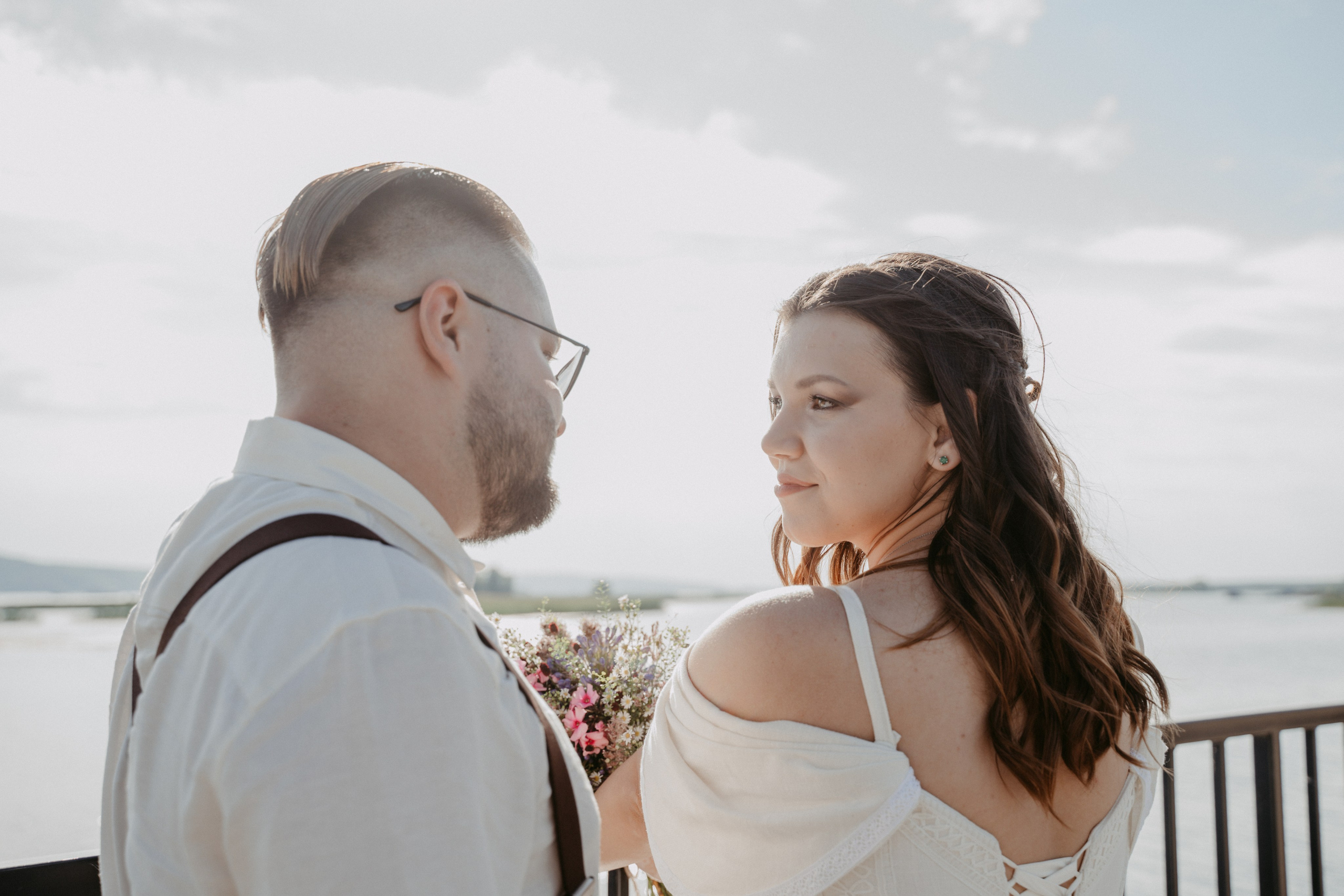 Эльвира и Яков. Главная