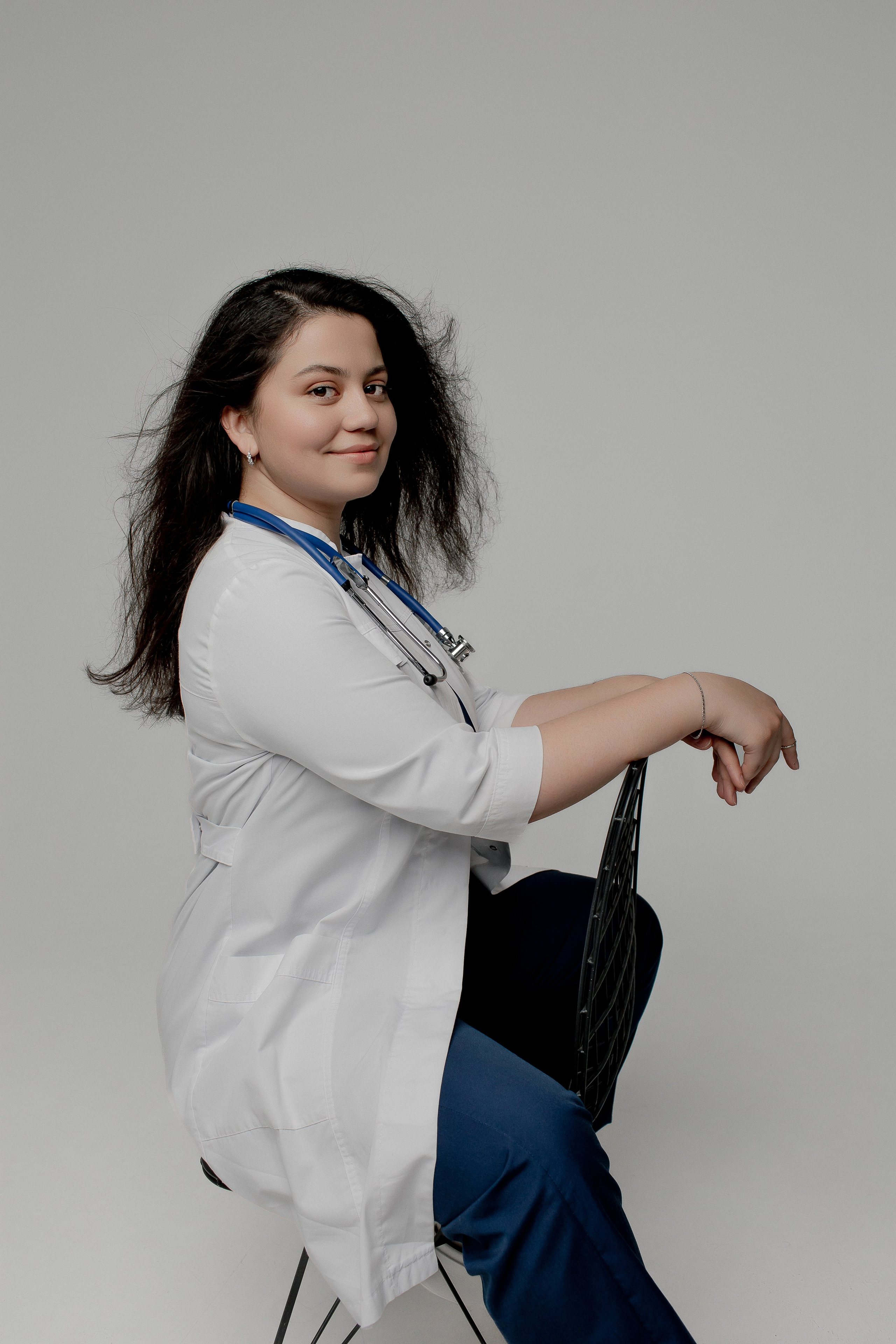 Съёмка для выпускников ГГМУ с элементами контента. Часть 2. Сергеев Алексей. Фотограф