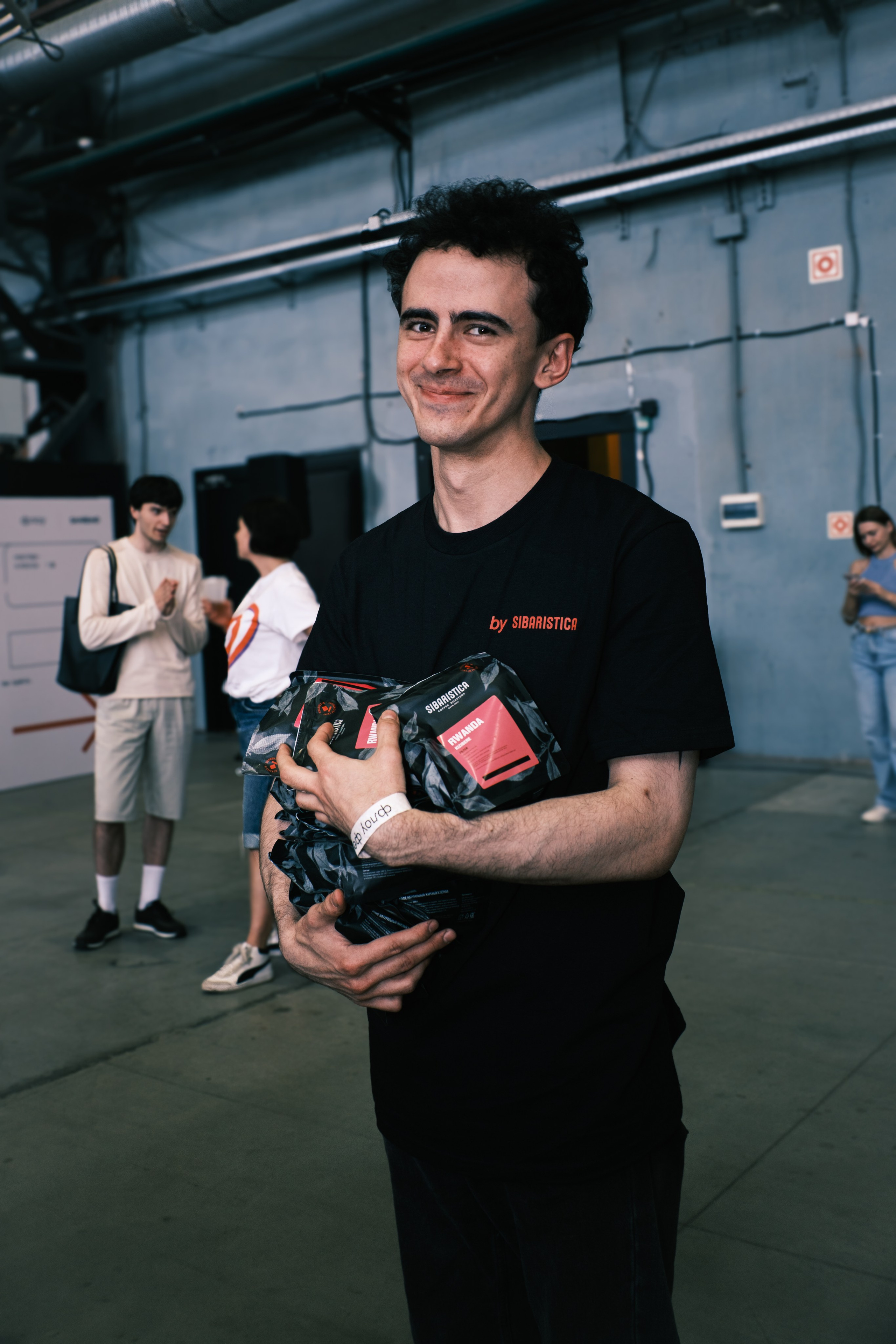 Репортажная съемка. Фотограф из Санкт-Петербурга. Снимаю портреты, свадьбы и репортажи