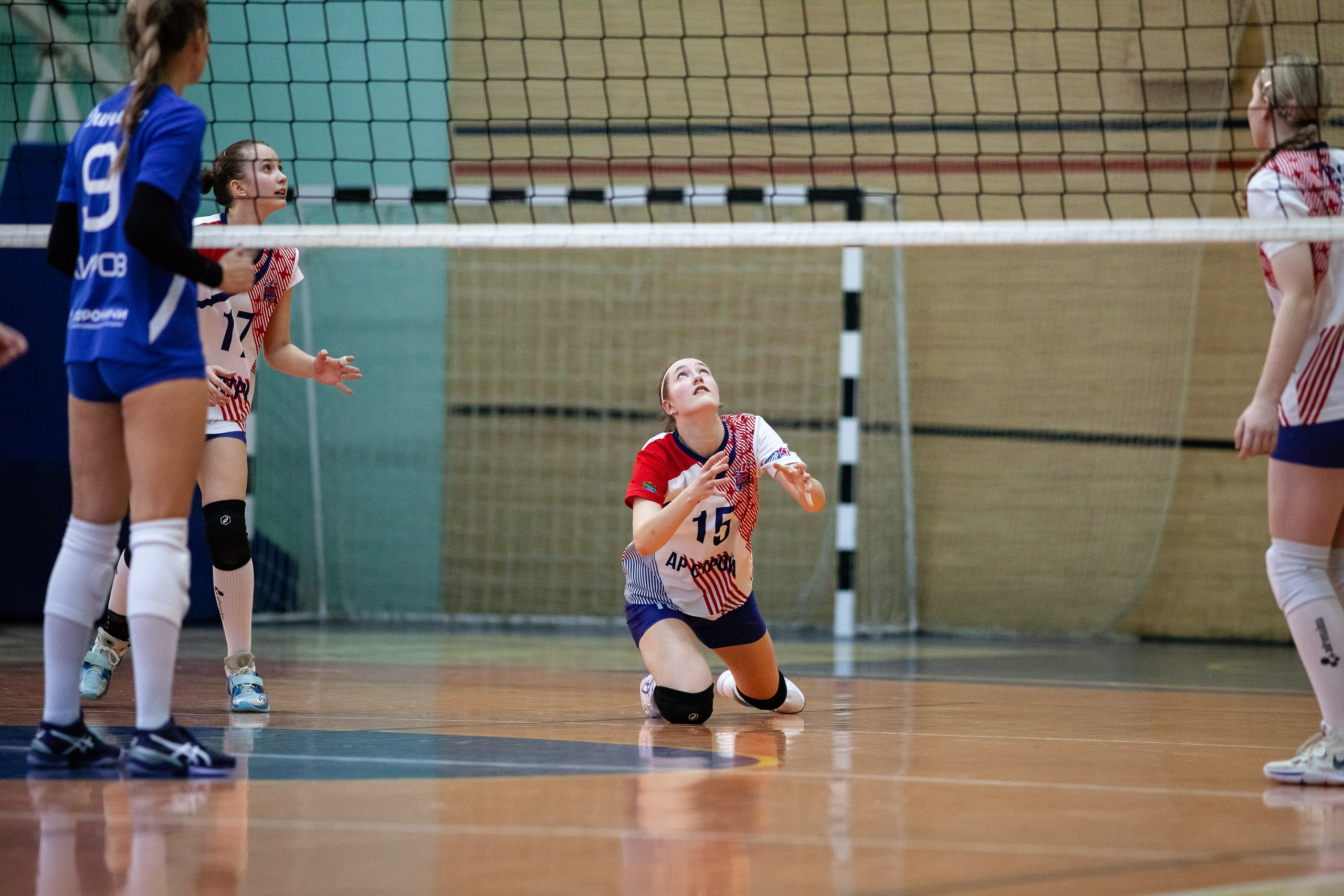 Искра (Самара) — Динамо (Киров). Фотография