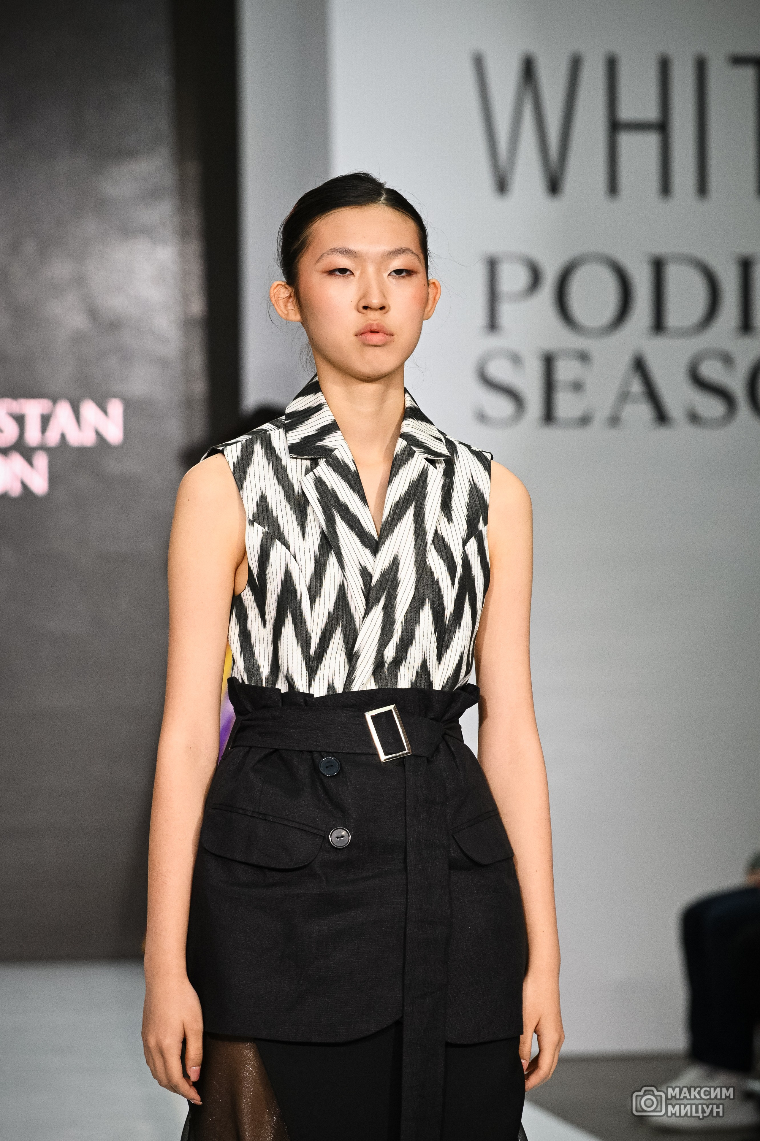 Модные показы. Фотограф Максим Мицун. Портрет, свадьба, репортаж, каталог