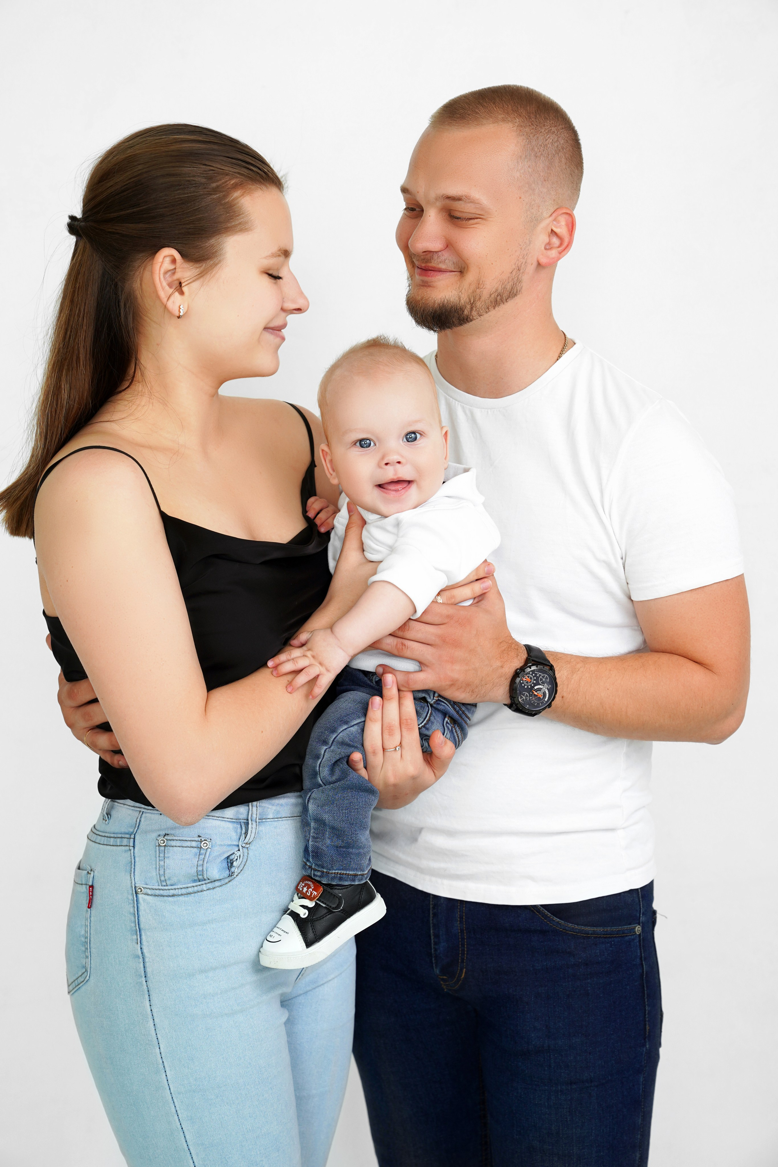 Дети до года. Фотограф новорожденных, детей до года и беременных в Симферополе