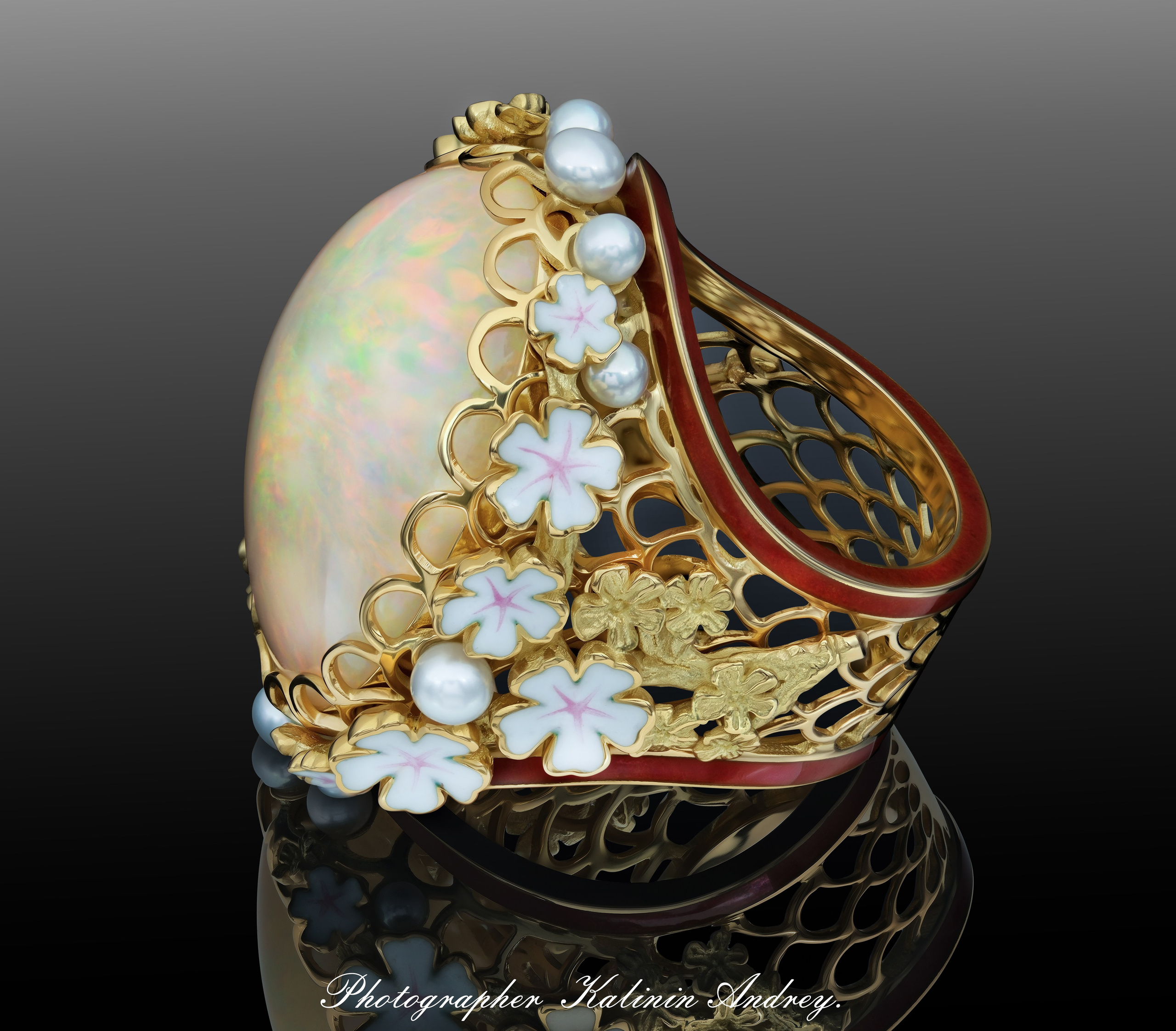 Рекламная эксклюзивная предметная фотосъёмка ювелирных изделий в Москве  тел +7 966-003-13-07. Высококачественная профессиональная рекламная фотосъёмка ювелирных украшений, драгоценных камней в Москве. Обучение, консультация