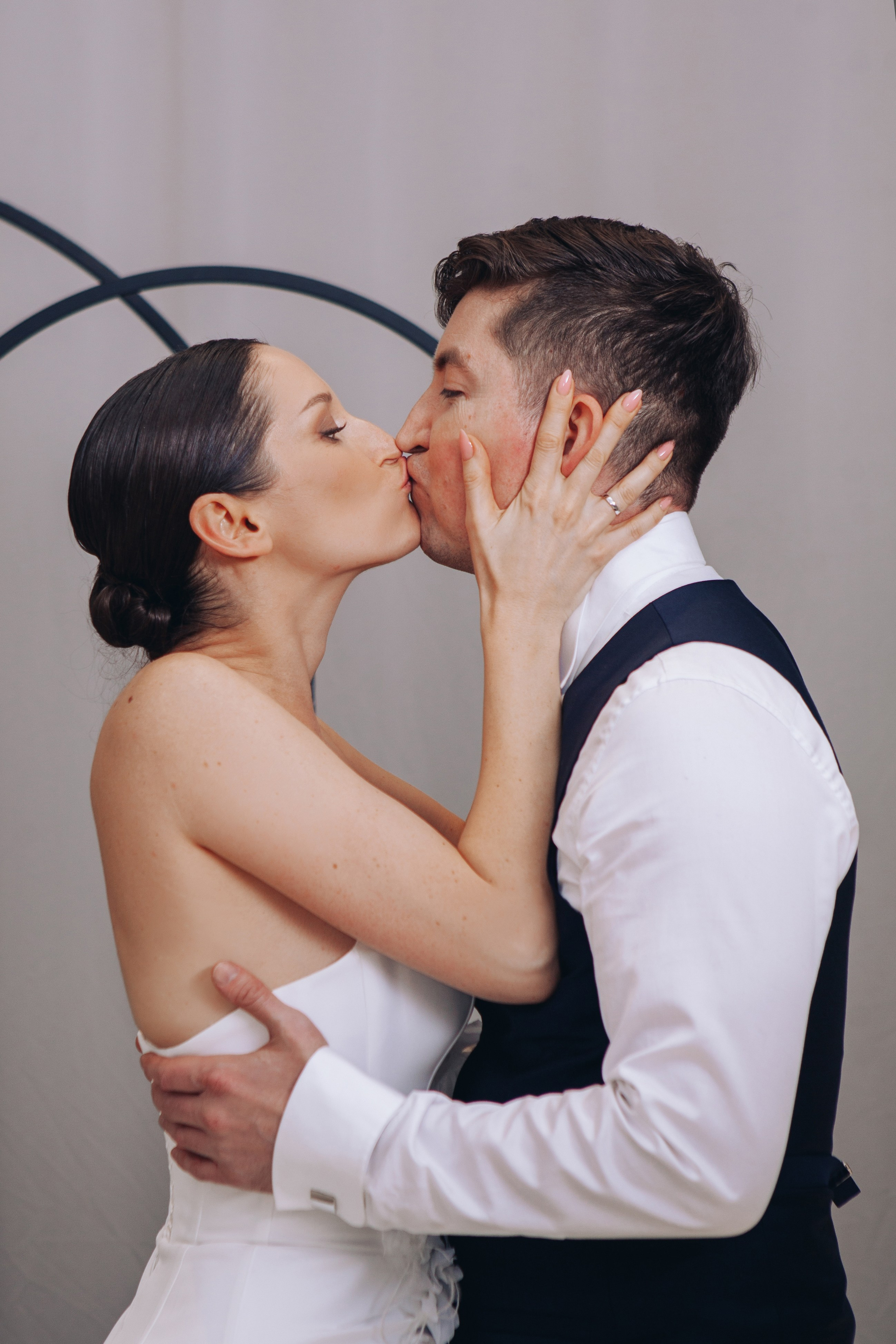 Фотосессия жениха и невесты в шипиловском загсе. Фотограф Ольга Ефремова