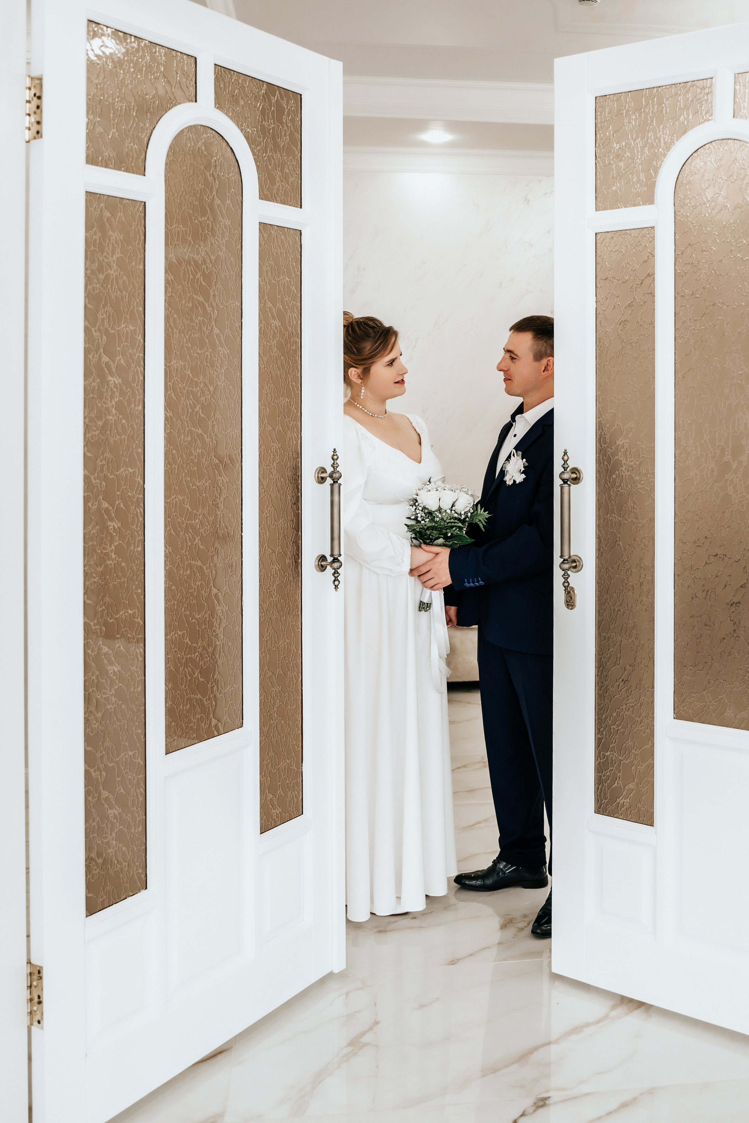 Фотосессия в ЗАГСе. Семейный фотограф в Белгороде Амелина Алина