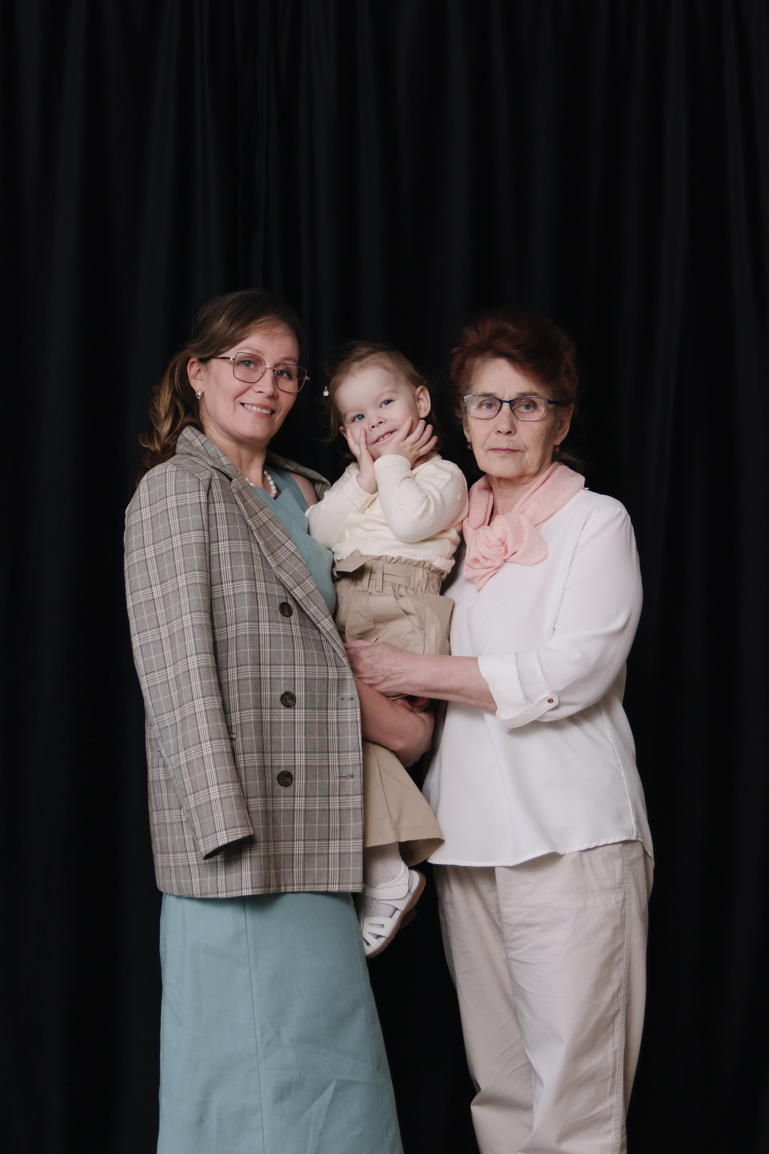 Галина, Ольга, Ирина и Алиса. Кристина | youseeitmyway | Фото