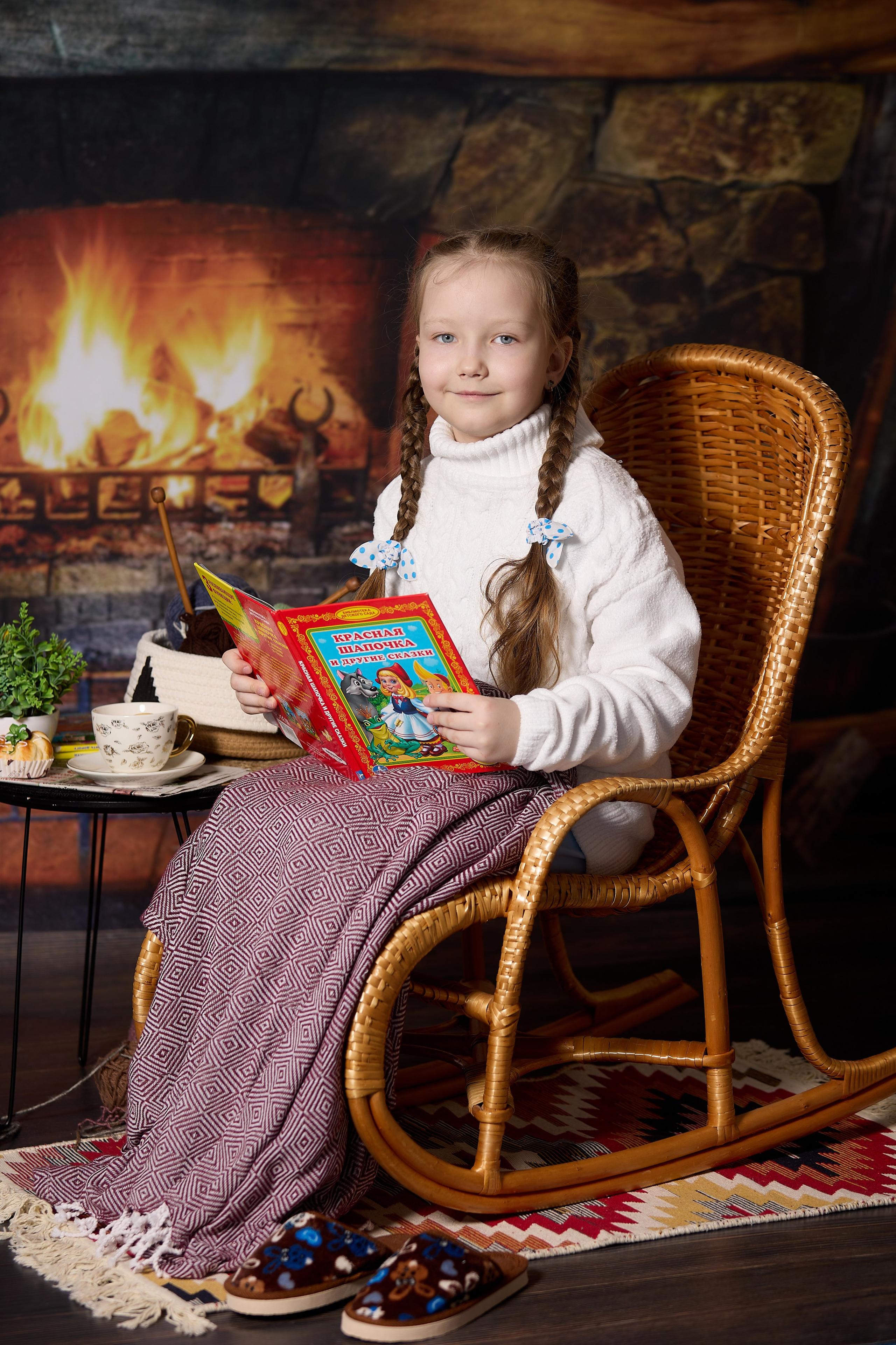У камина. Детская выездная фотостудия
