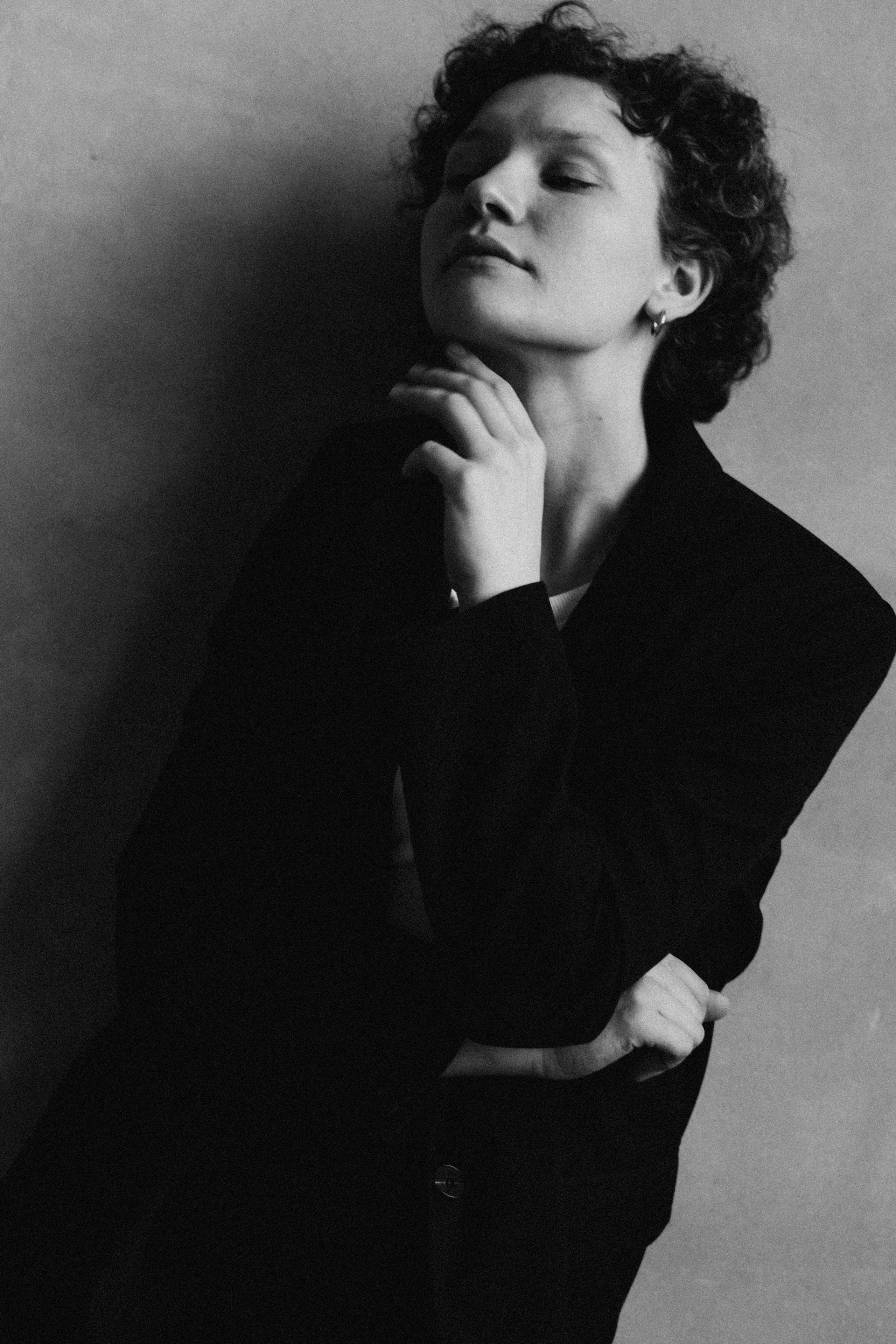 Ольга Рогова. Съемка в студии для актерского портфолио. Портретный фотограф Дарья Бахматова | Нижний Новгород