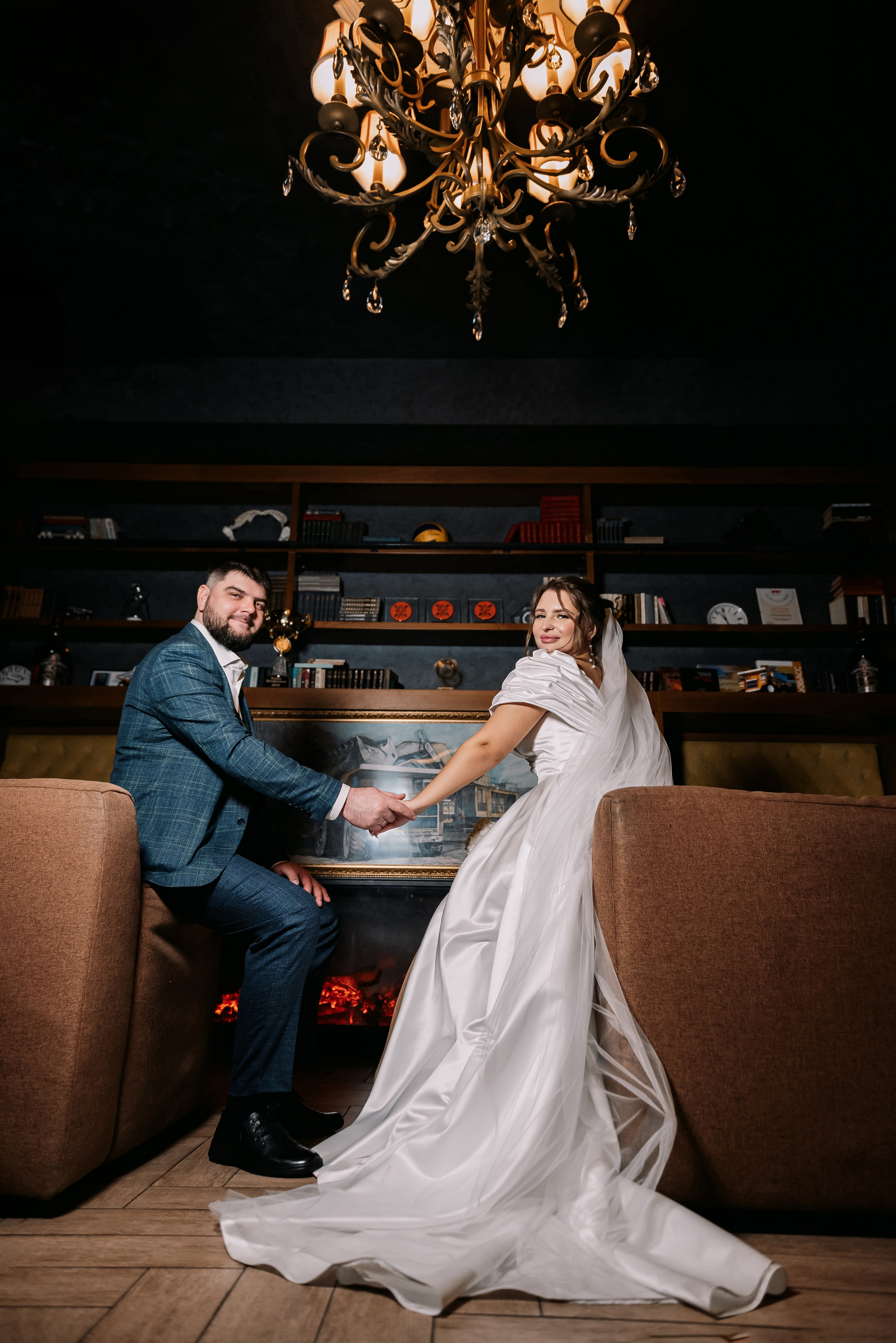 Свадебная фотосессия в отеле Томь г. Кемерово