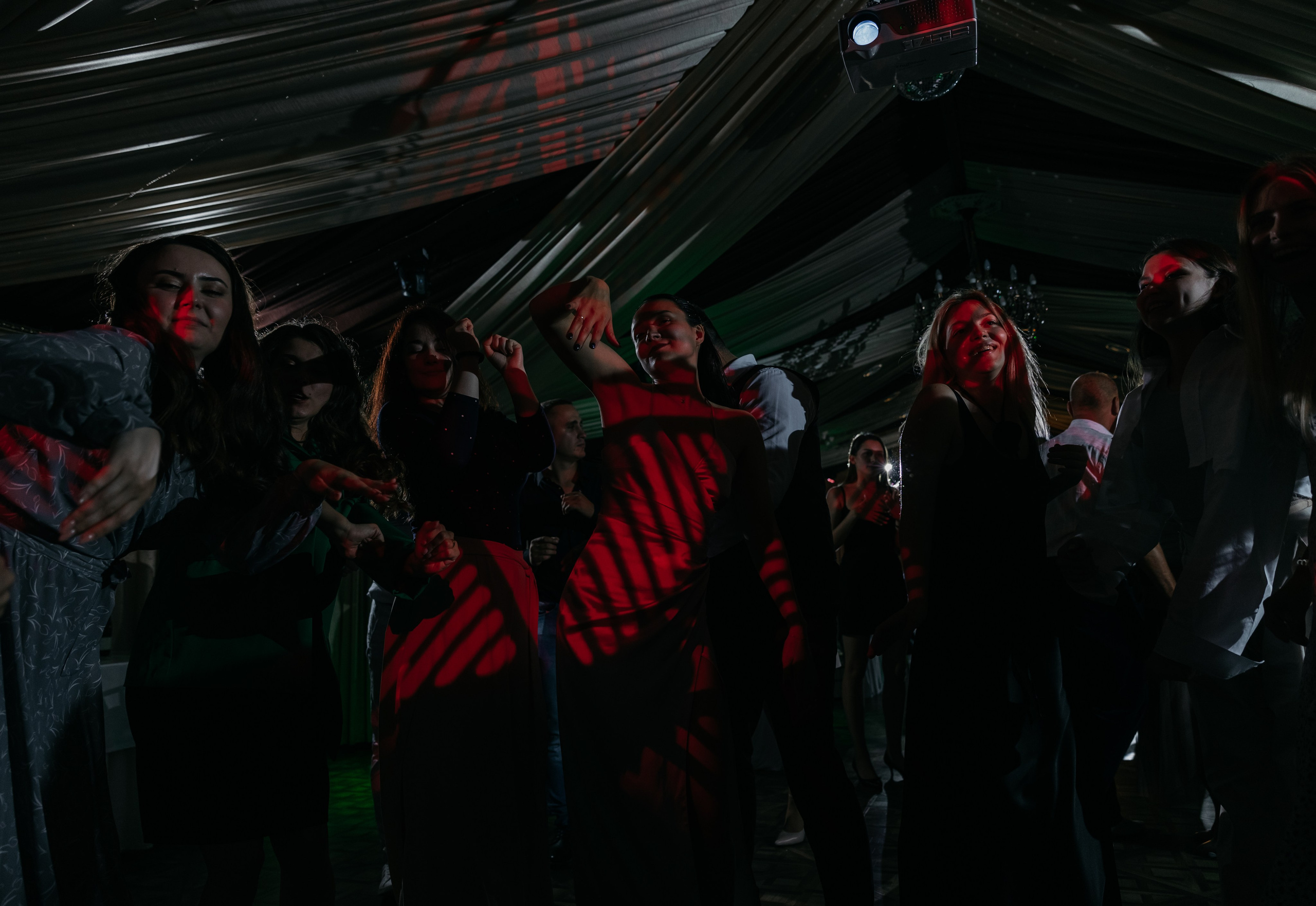 Все мы ищем что-то настоящее. Свадебный фотограф в Санкт-Петербурге