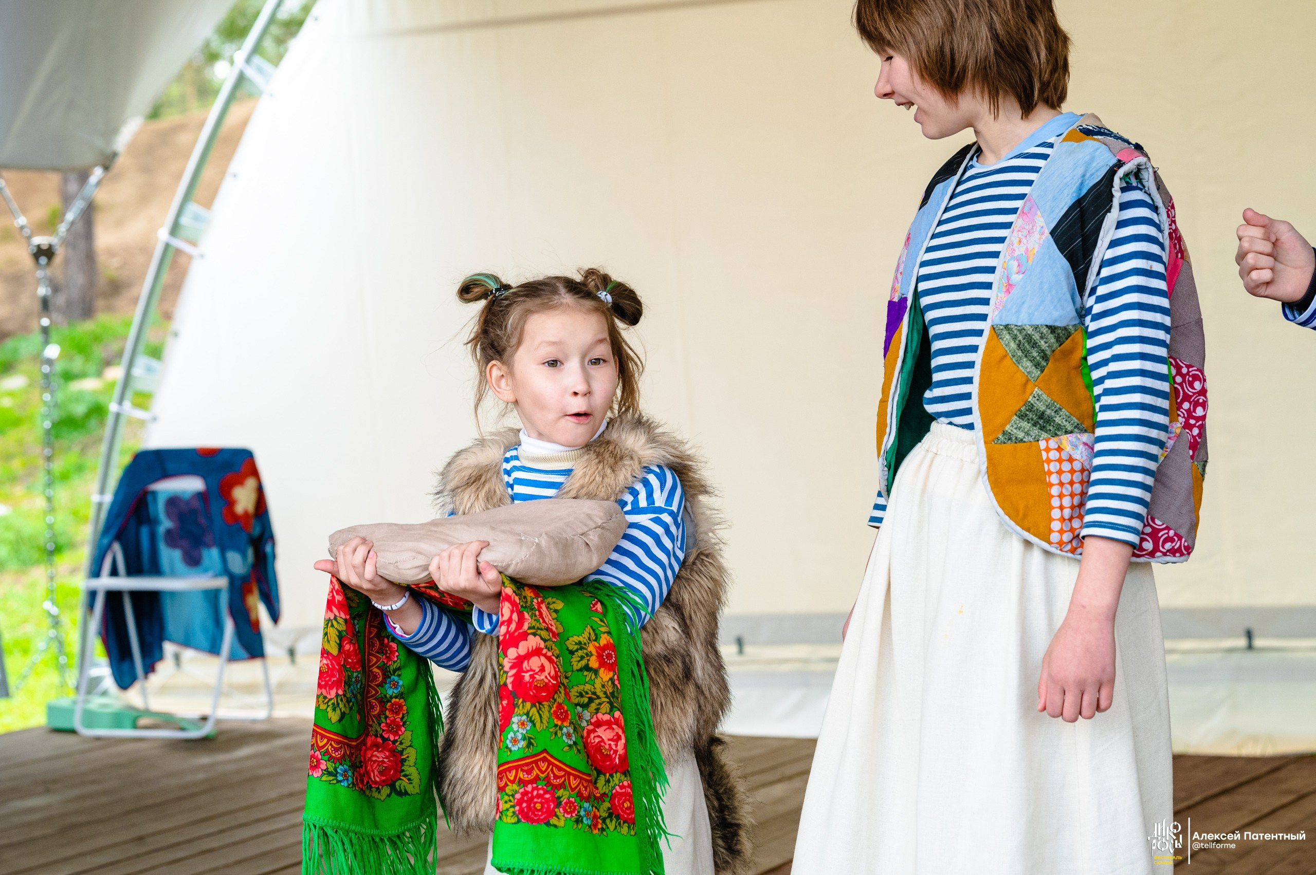Фестиваль сказок Дикоросы. Екатеринбург. Май 2024. Репортажный и концертный фотограф Алексей Патентный в Екатеринбурге