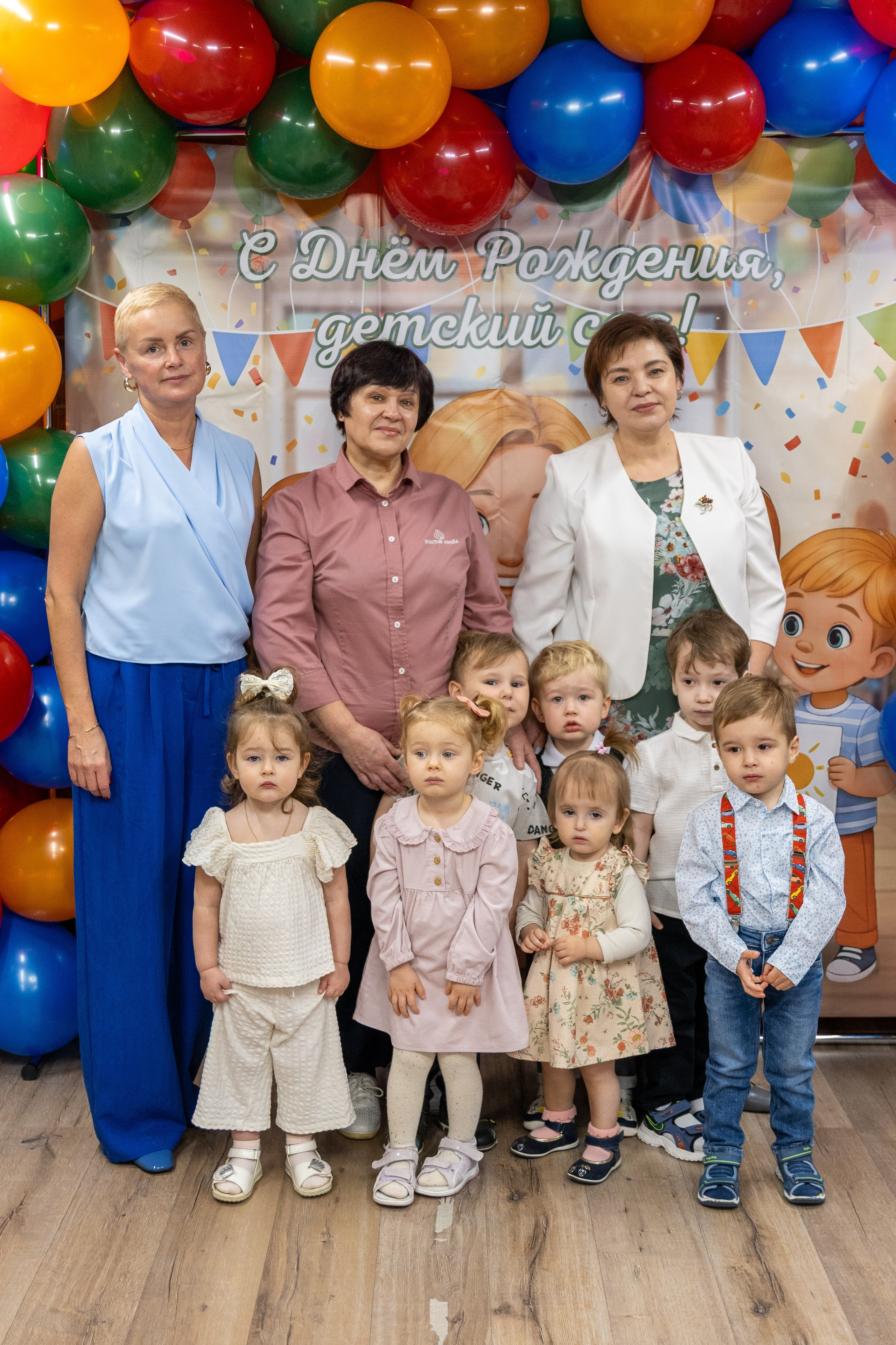 ДС «Гнездышко» и СОШ «Знайка», 8 лет. Сайт фотографа Ирины Аникановой