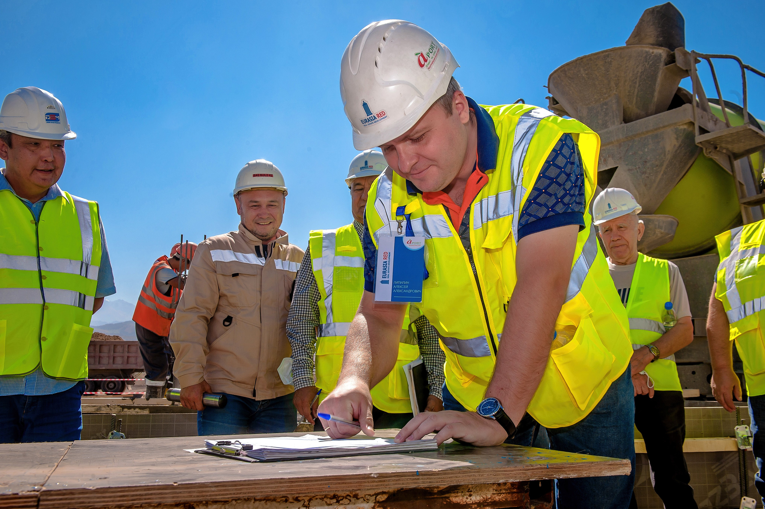 Презентации. Открытия. Елена Северина фотограф, Алматы: репортаж (спорт, концерты, конференции), предметная и фуд-съёмка, портреты, каталоги, фэшн, ретушь