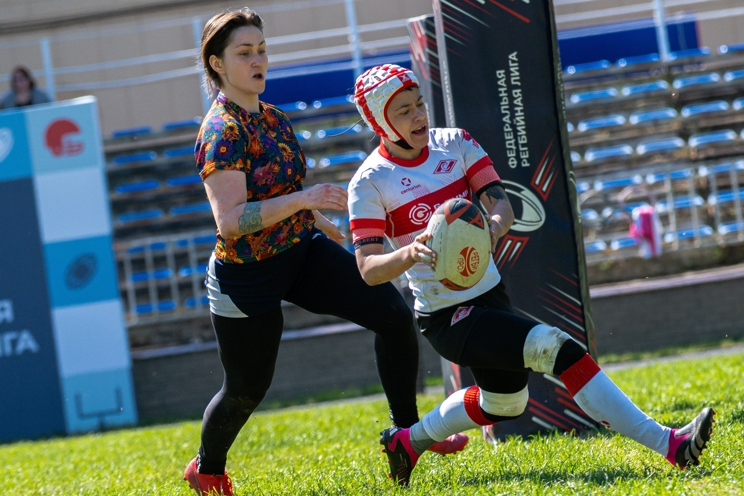 RUGBY. Lisa_krassna