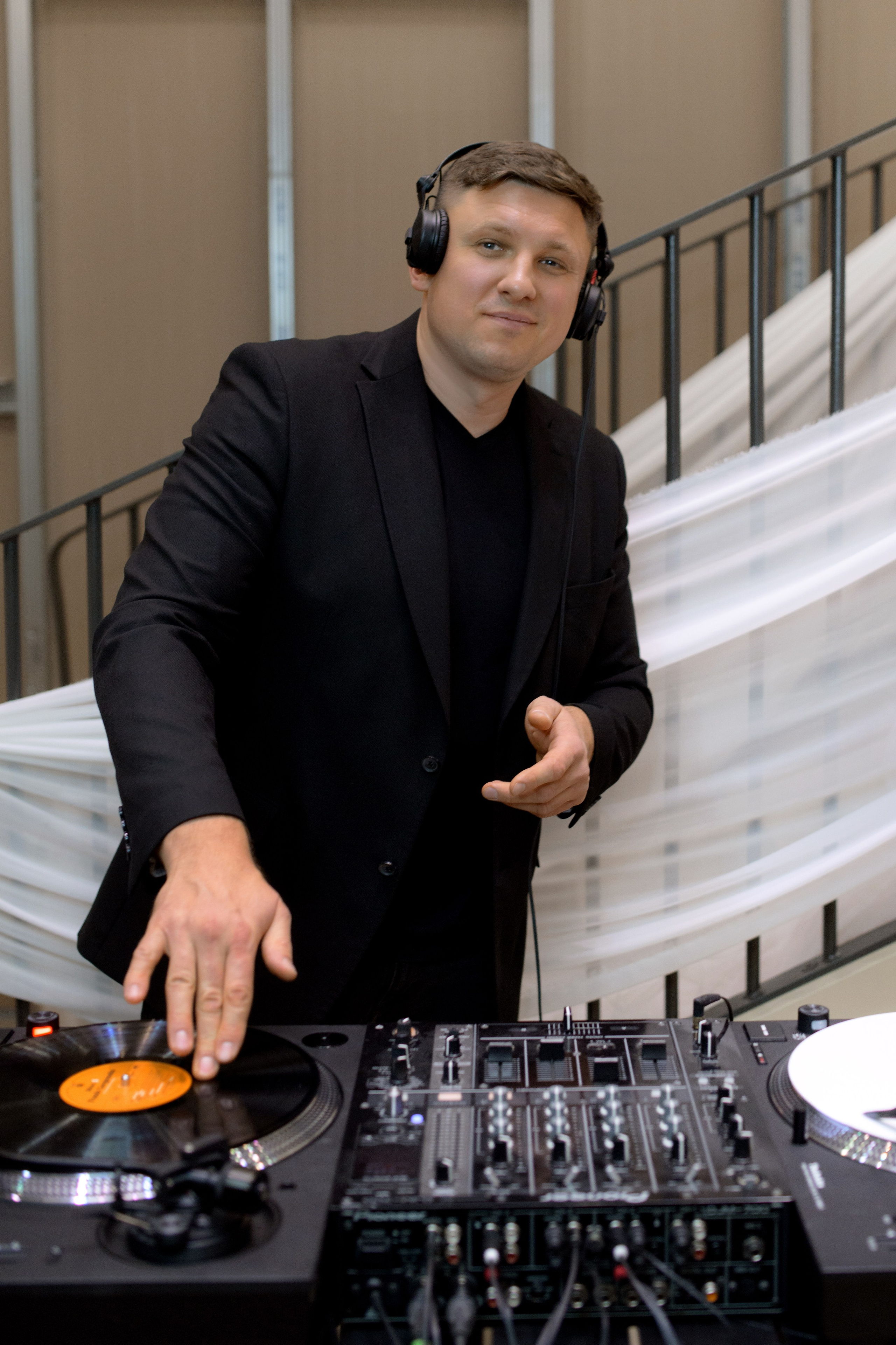 FАБРИКА grand opening. Свадебный фотограф в Минске