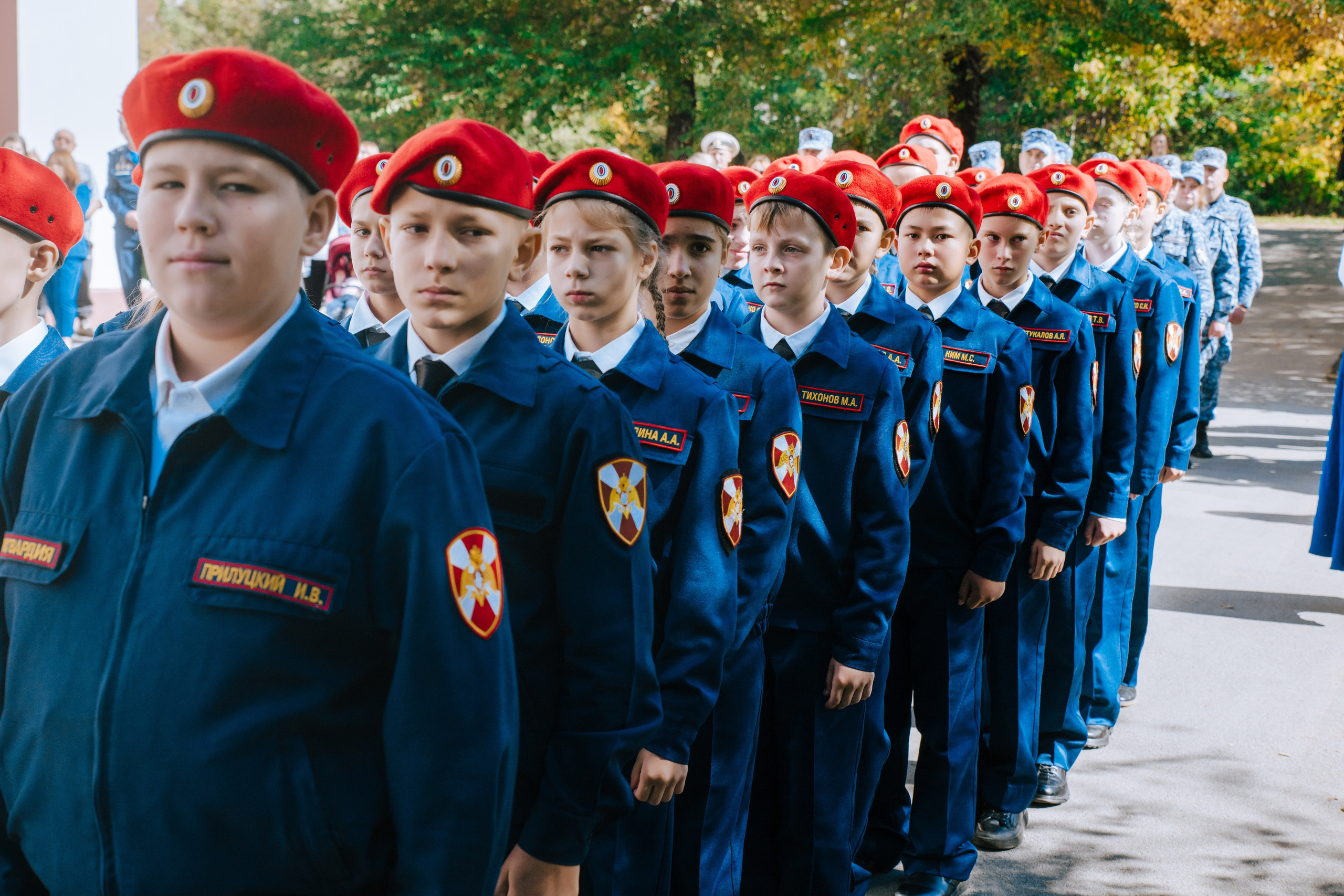 Кадетский класс — школа № 1. Фотограф Ярмишко Дарья. Выпускные фотокниги