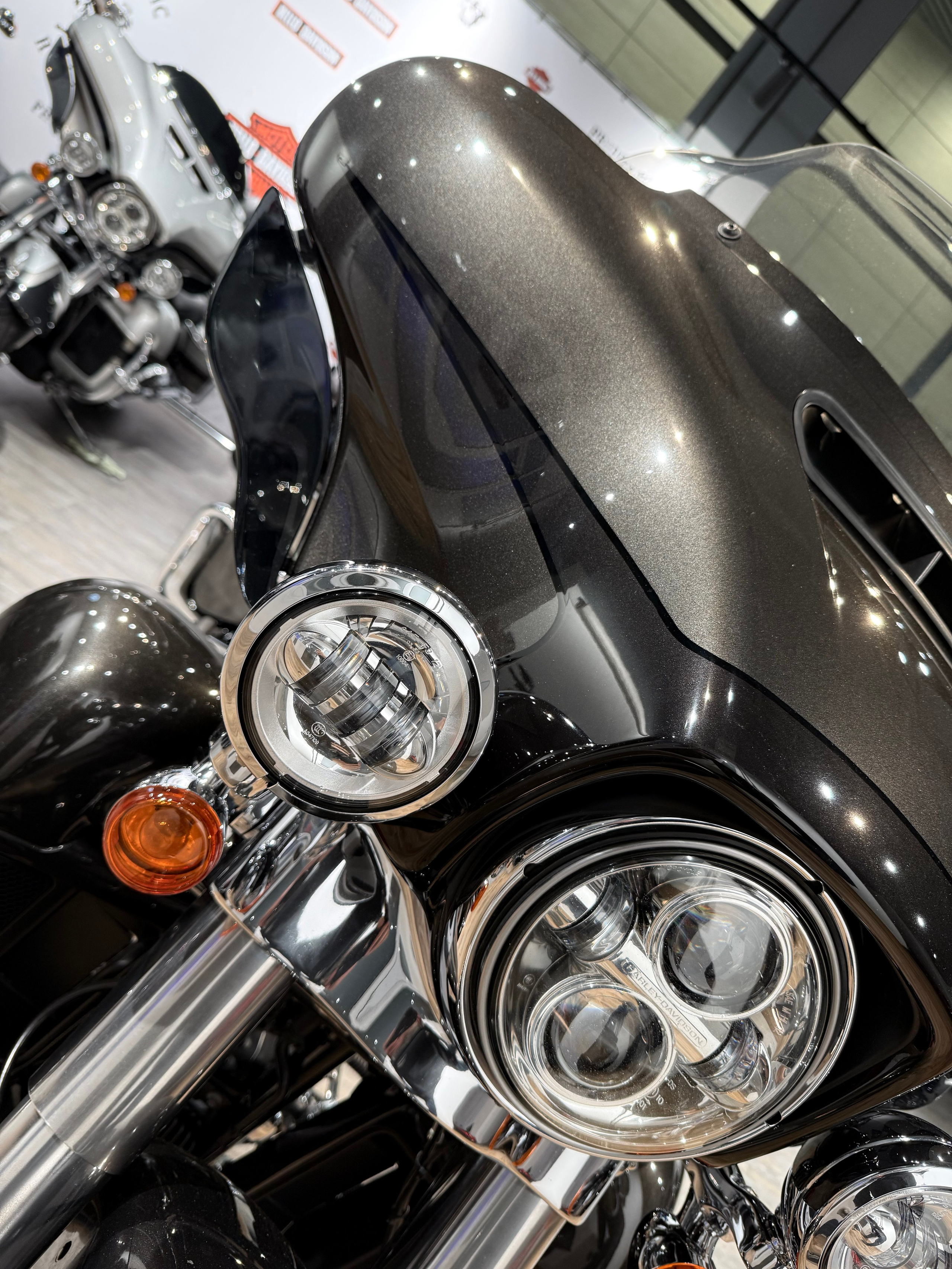 114 Electra Glide Limited (KessTech). Hello Davidson, Москва. Только хорошие мотоциклы…