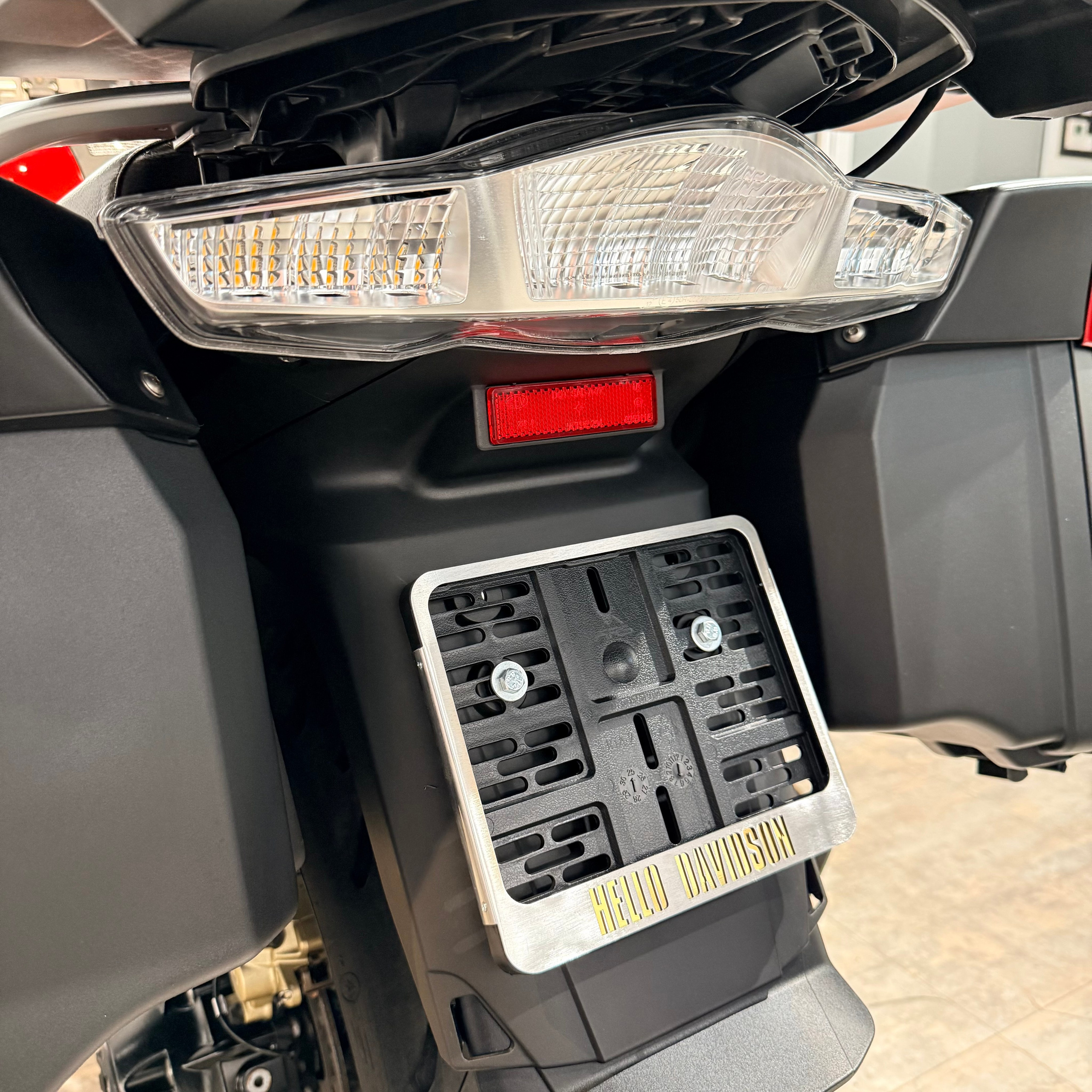 2018 BMW R1200RT Mars Red Metallic 23K (VIN *WB10*5398). Hello Davidson, Москва. Только хорошие мотоциклы…