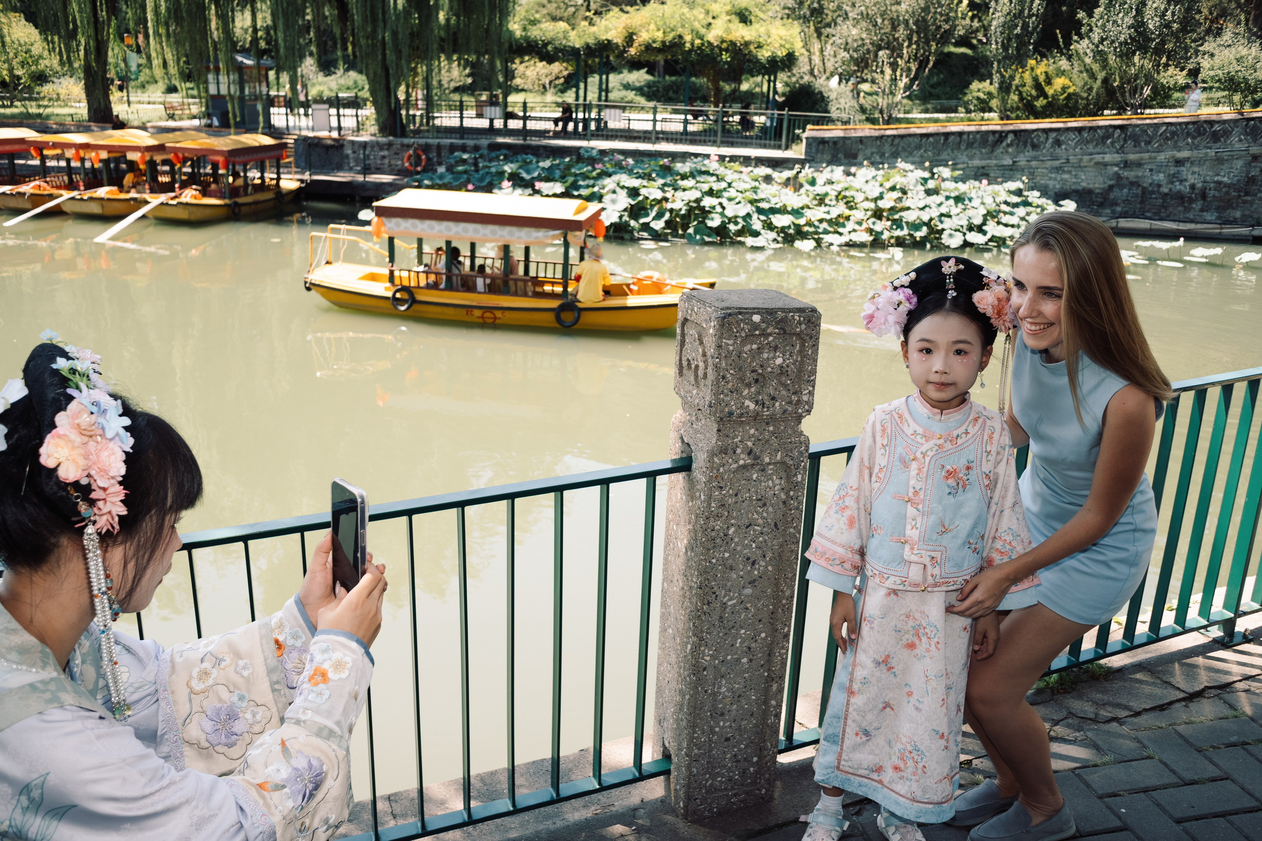 Фотосъемка в Бейхай парке летом