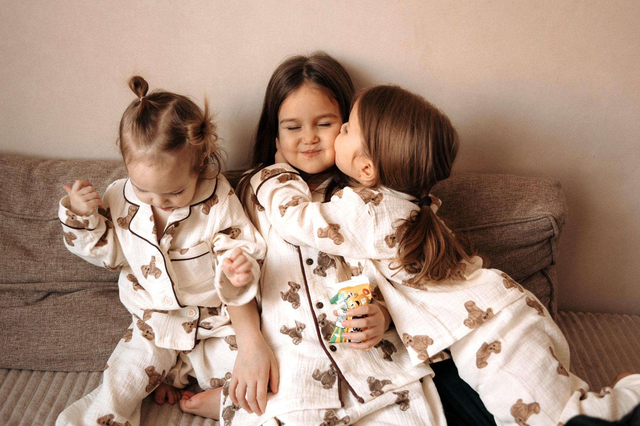 Самира, Диана, Элина. Фотограф Юлия Абдульмянова