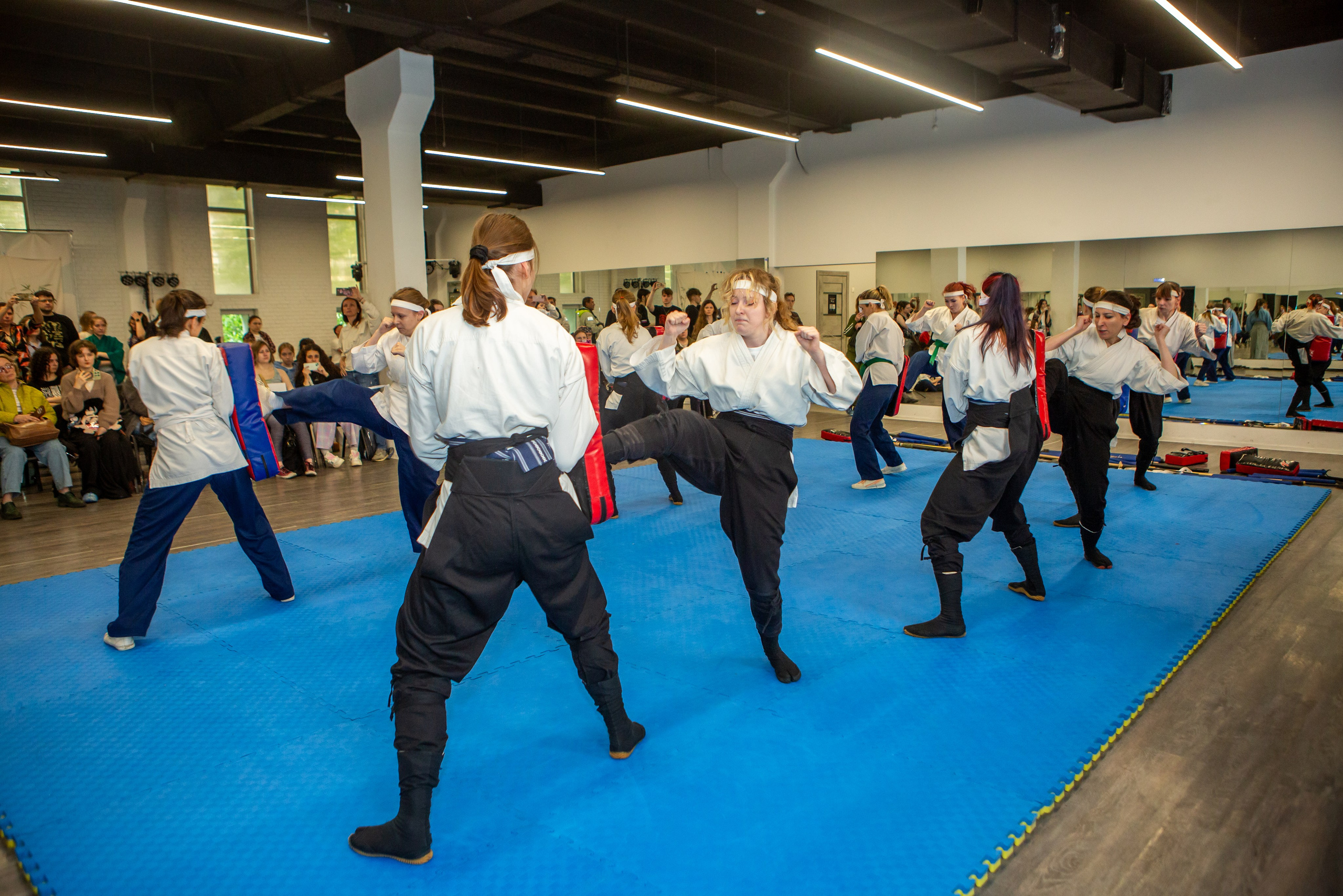 Тайкай. Репортажный, семейный, свадебный, портретный фотограф