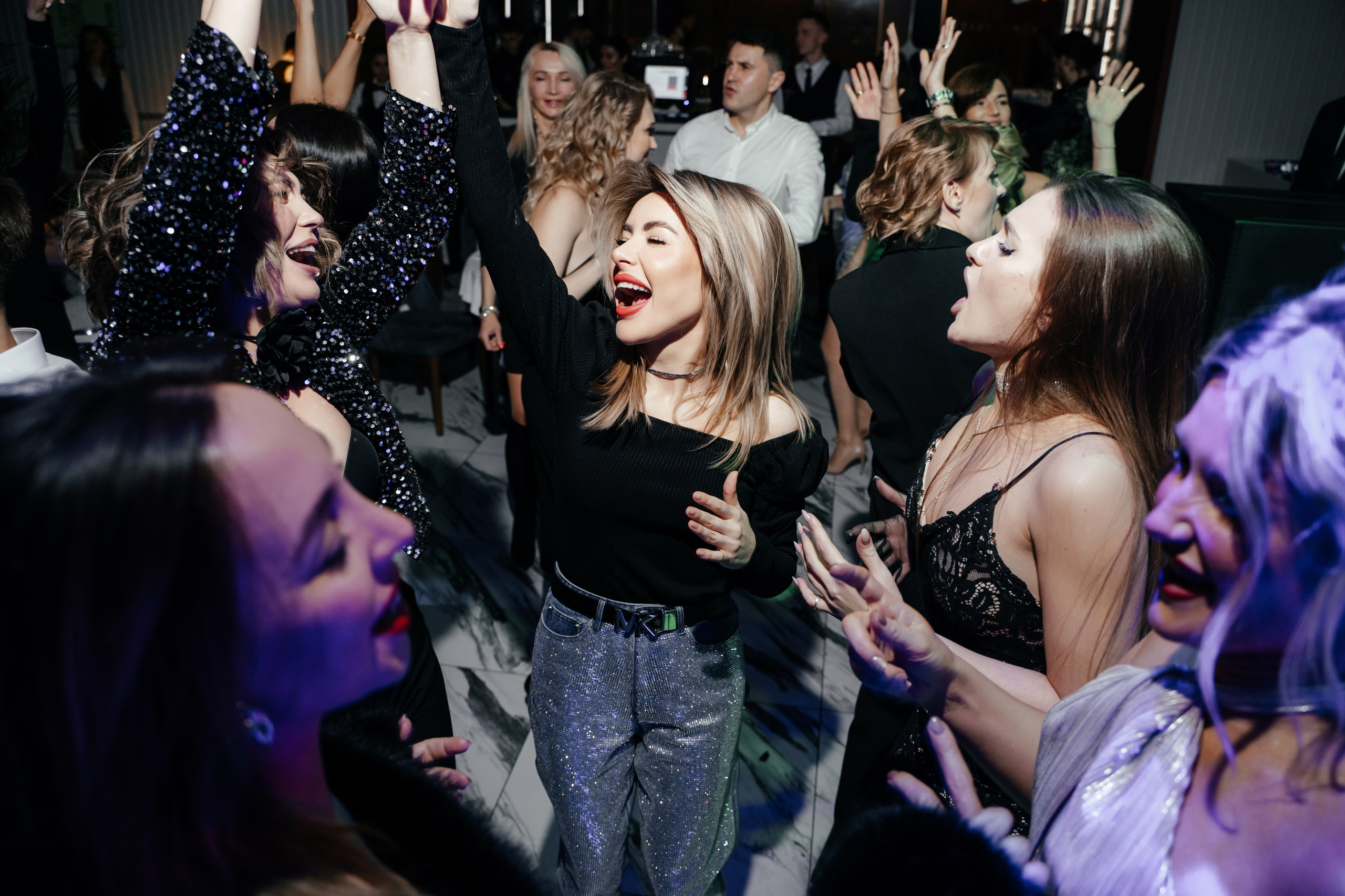 26 января (пятница). BENUAR Restaurant