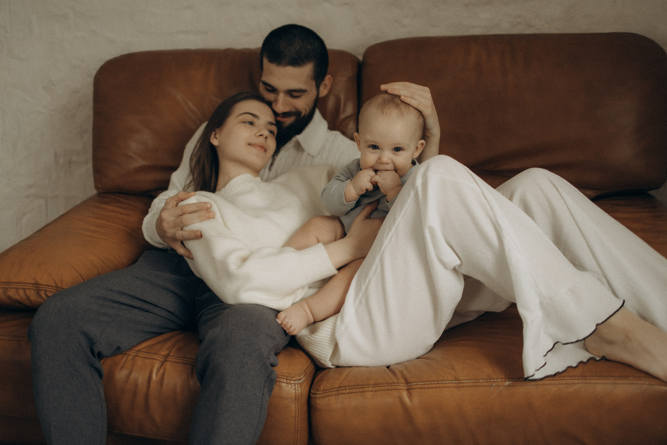 Семейная фотосессия в студии. Семейный фотограф Москва Юлиана Фетисова