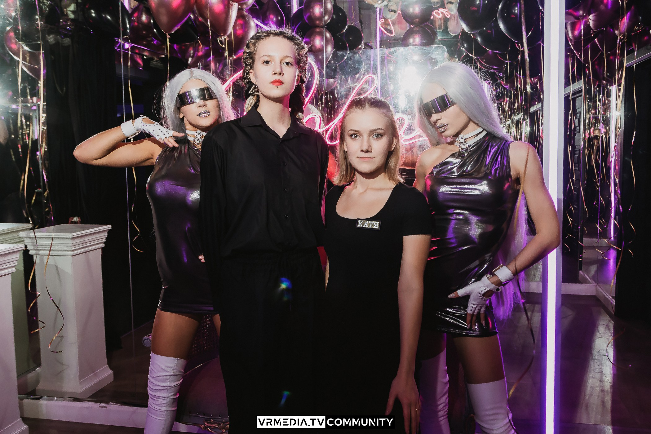 Открытие нового сезона в караоке-баре «Volna»