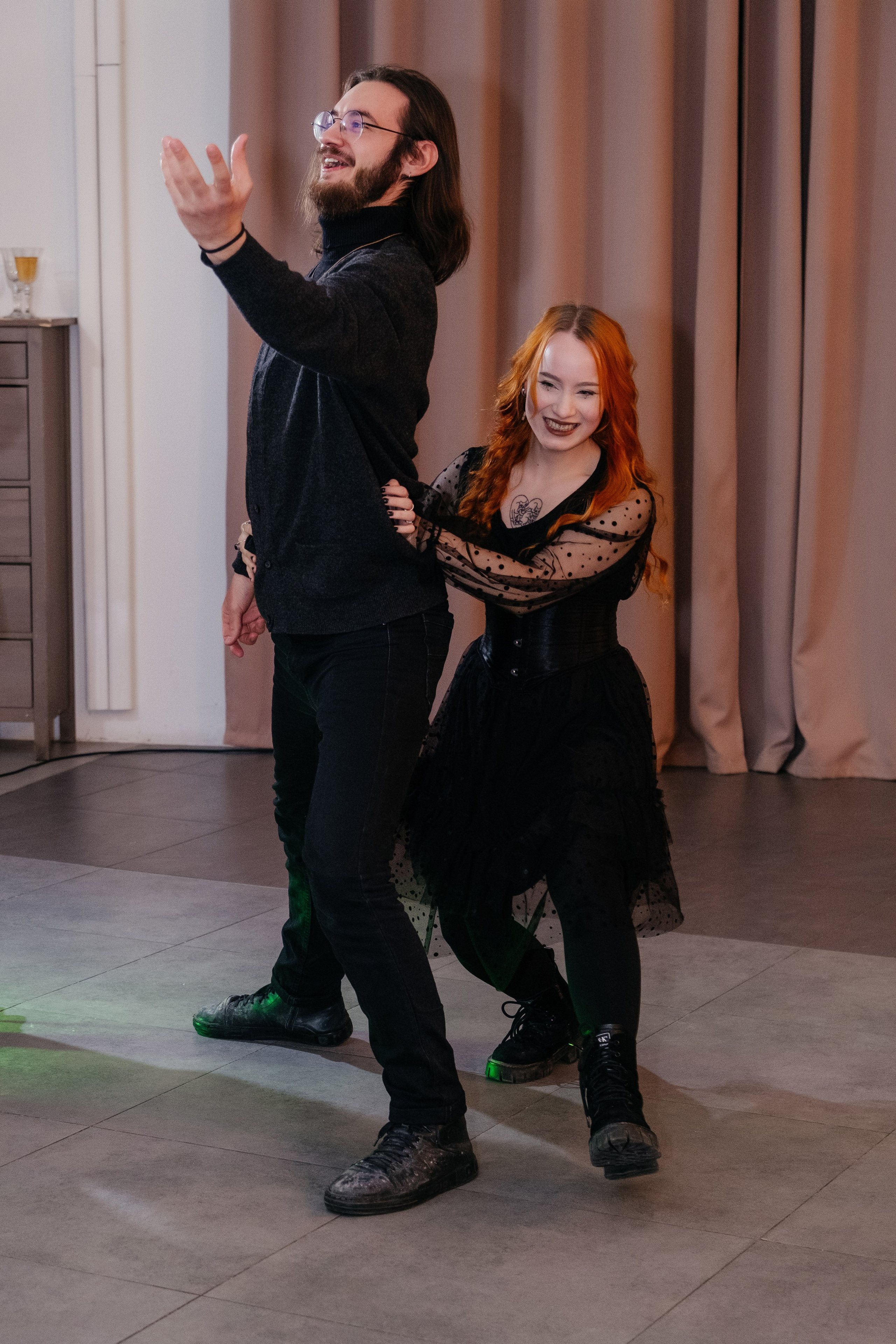 Фотосъемка корпоратива в Екатеринбурге. Свадебный фотограф в Екатеринбурге — заказ профессиональной фотосесии, все виды фотосъемки