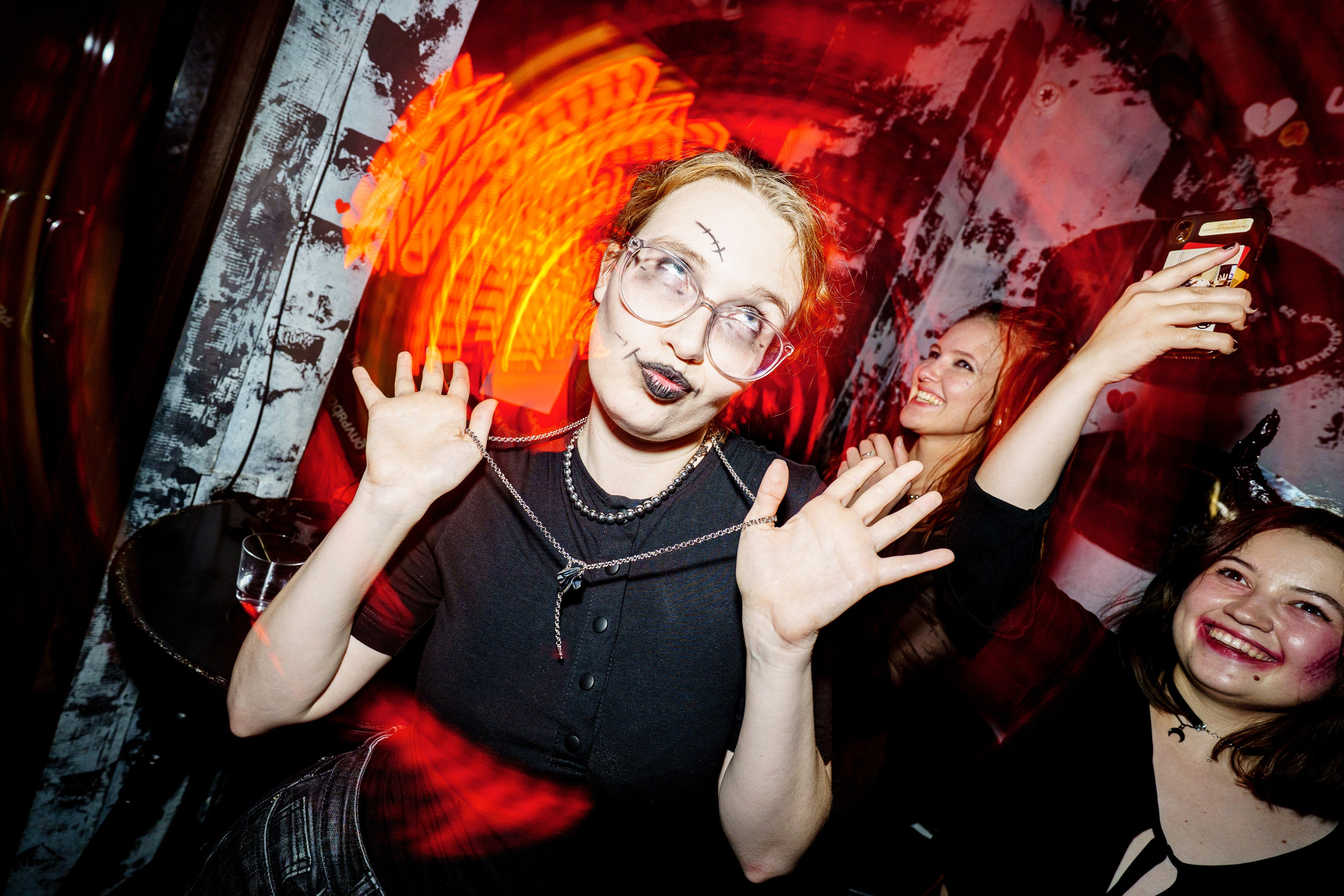 Halloween party. Бар разбитых сердец. Концертный и репортажный фотограф в Санкт-Петербурге Слава Пахомов