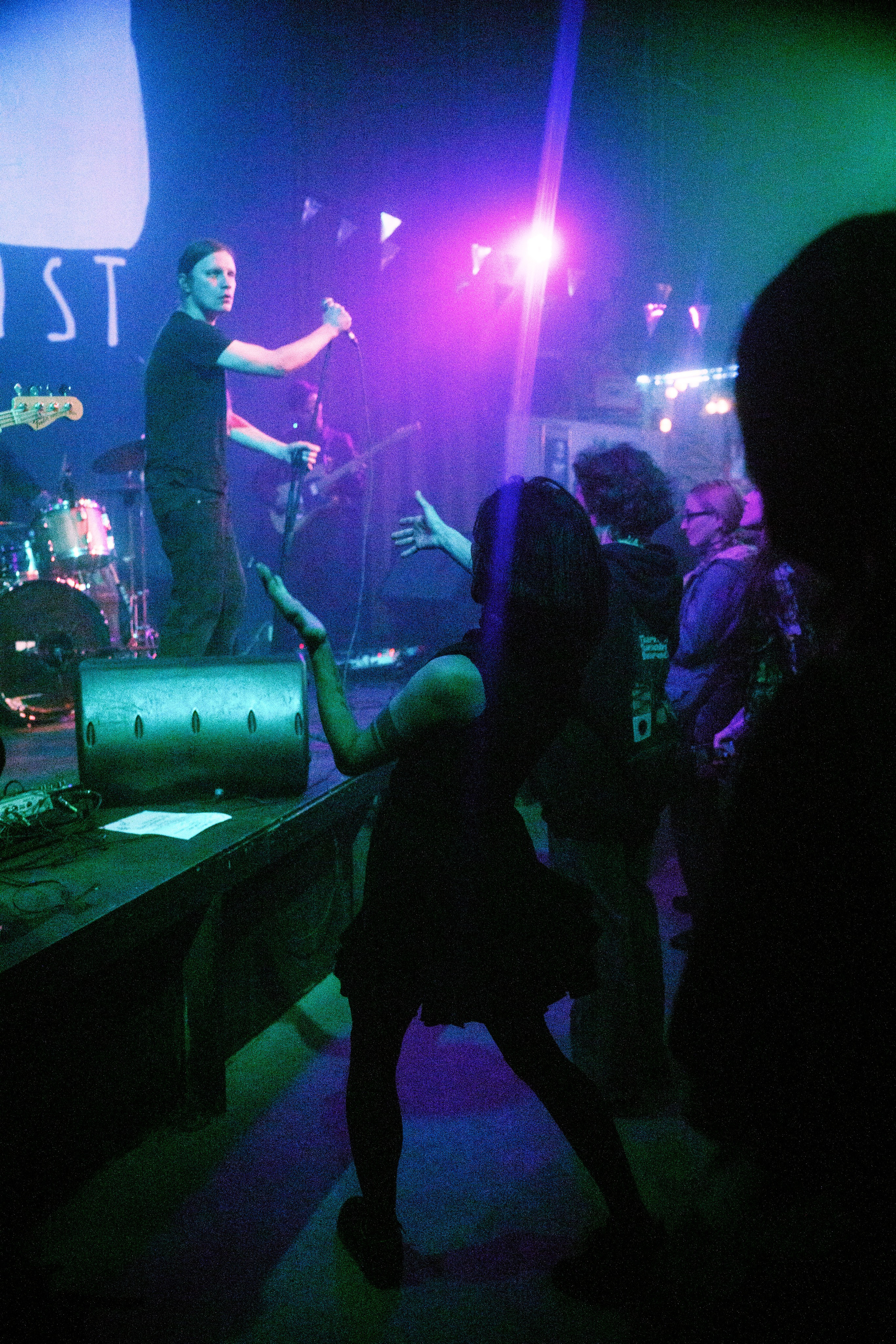 Летние войны • Skimist • 100 Собак | Ласточка. Концертный и репортажный фотограф в Санкт-Петербурге Слава Пахомов