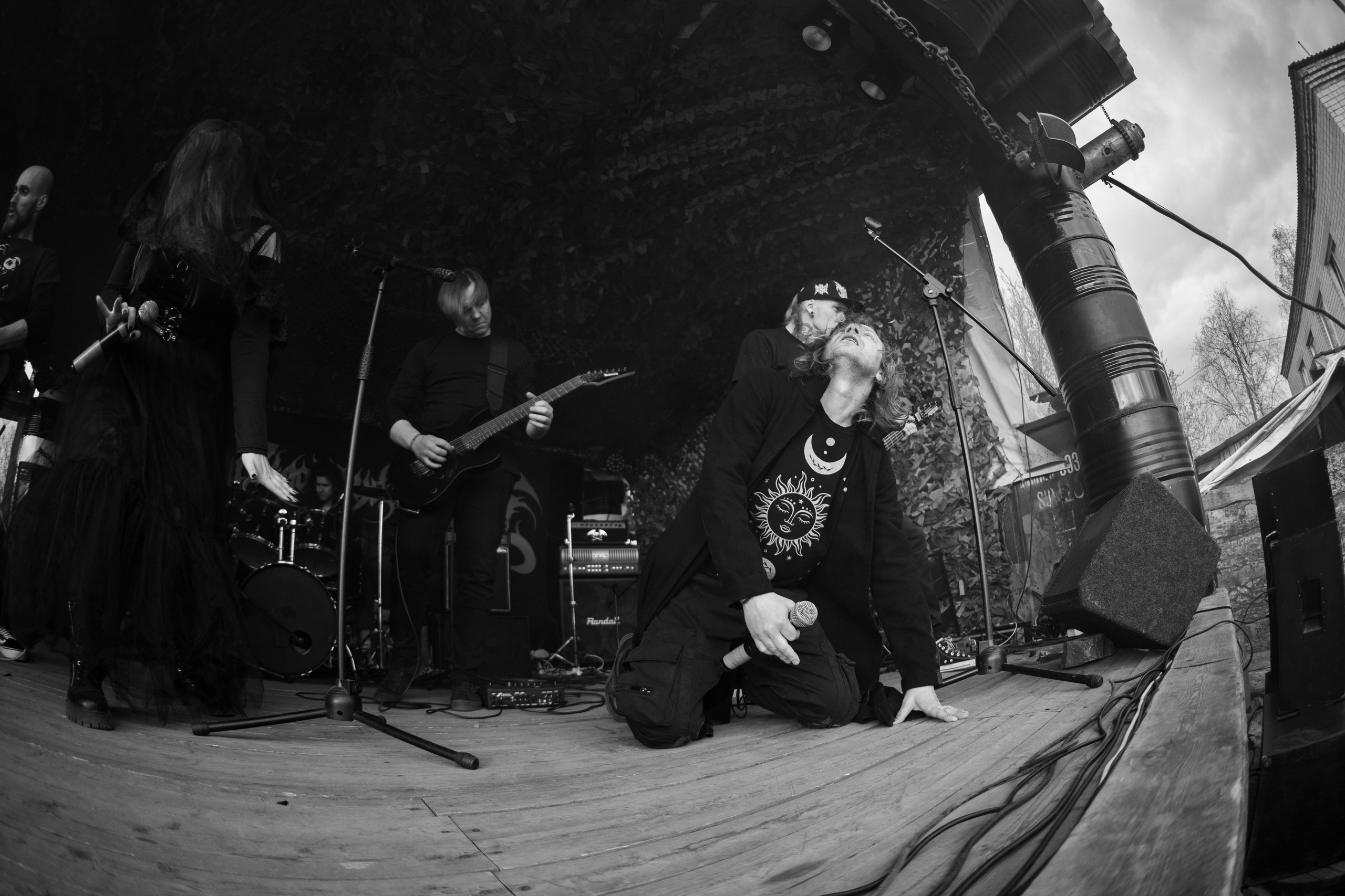 Фестиваль «ПОСРЕДИ КЛАДБИЩ И БОЛОТ»|Архангельск. Концертный и репортажный фотограф в Санкт-Петербурге Слава Пахомов