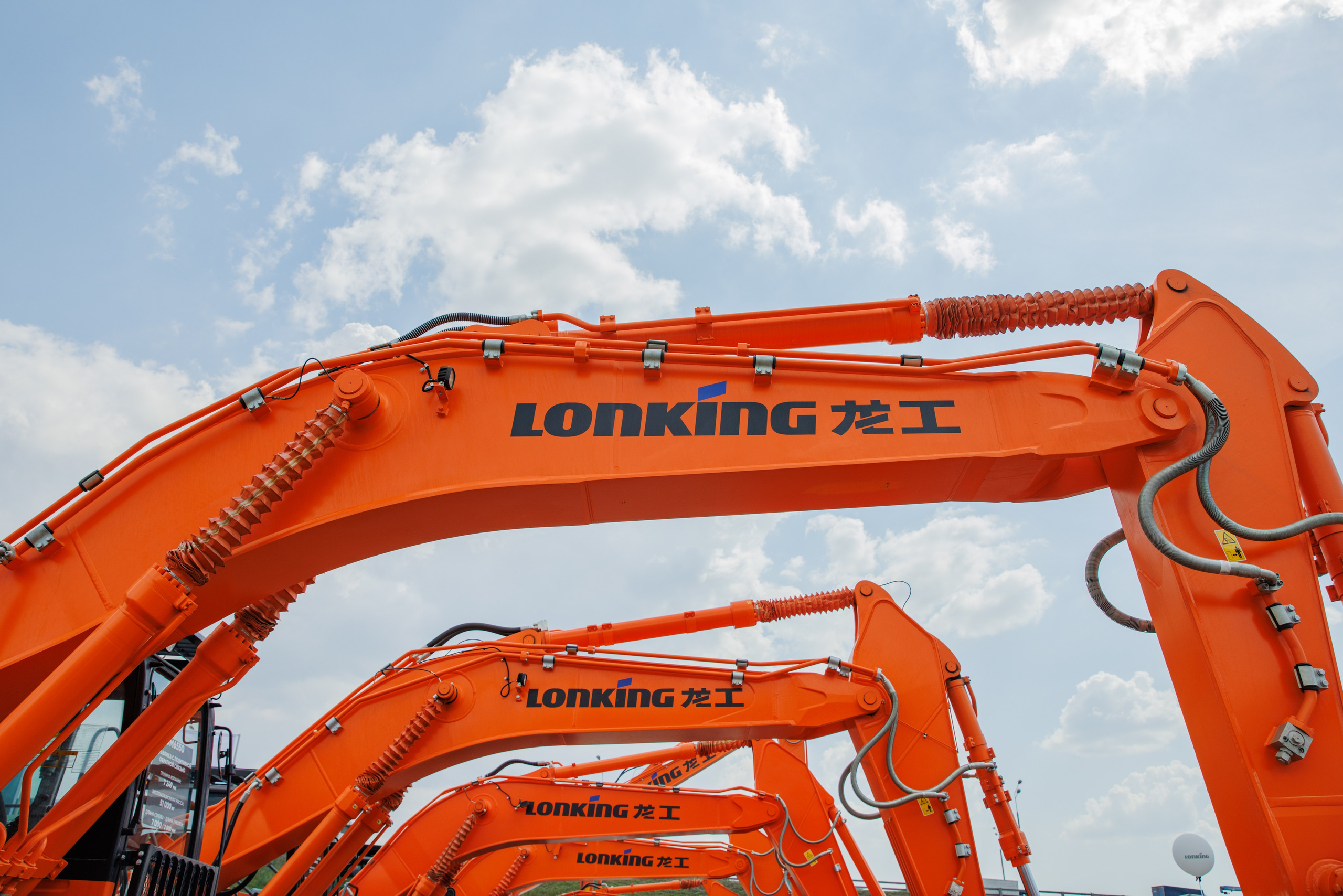 Выставка Спец. Техники. Фотограф Москва Шептаев Артём