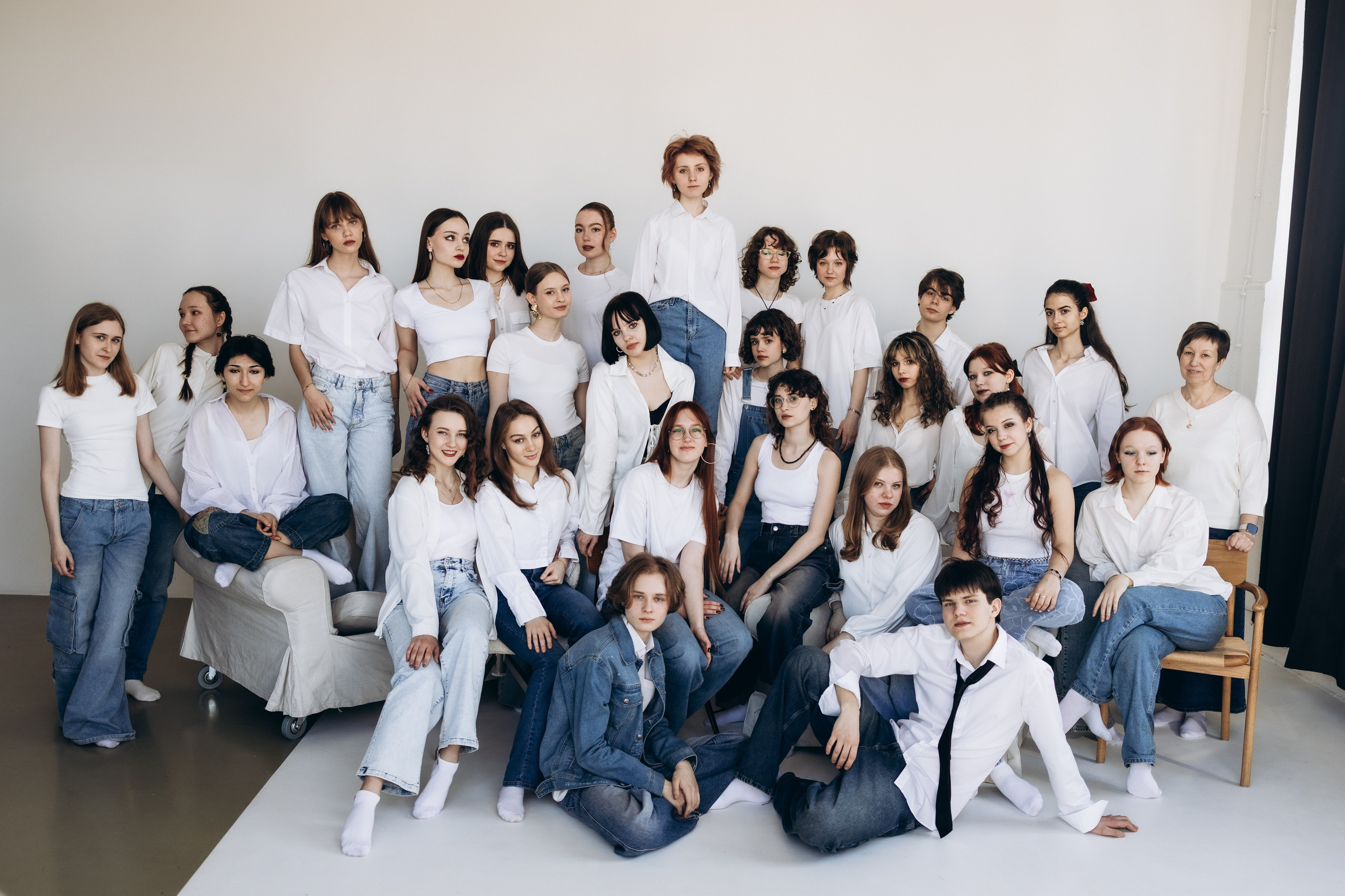 Фотосессия выпускного класса. Фотограф Артем Бросов в Санкт-Петербурге и Дубае