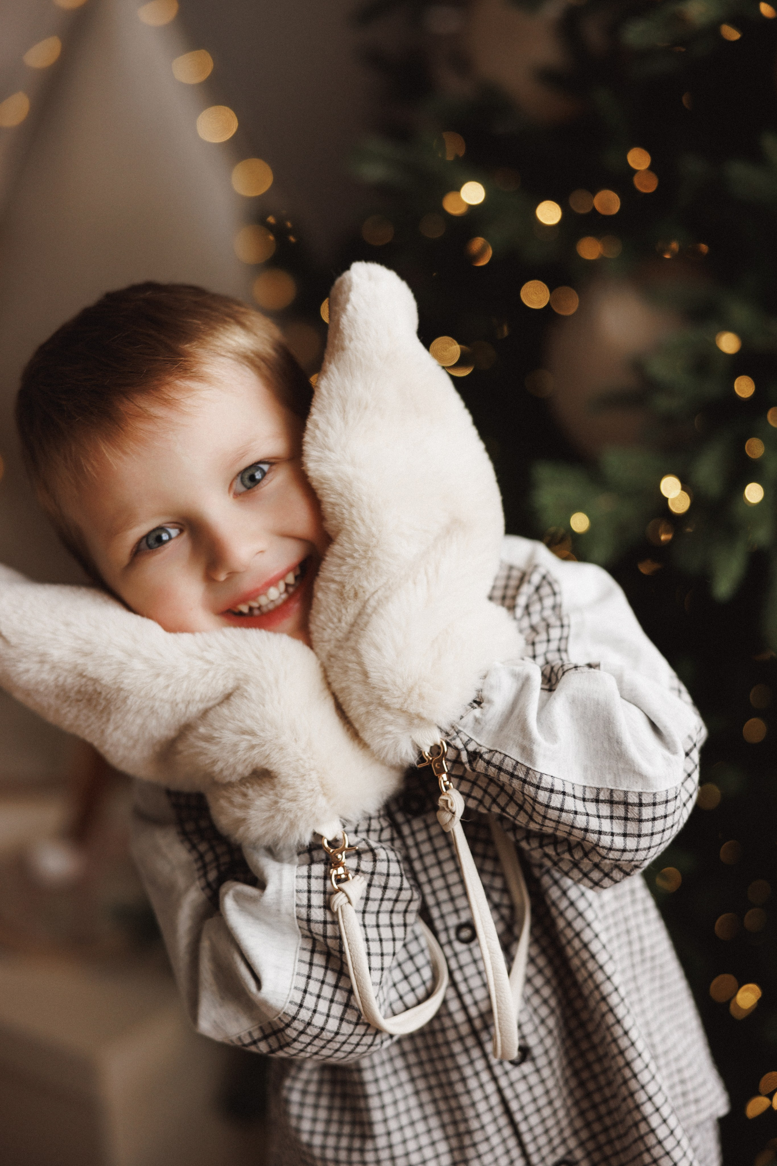 Семейная новогодняя фотосессия в фотостудии «Паркет», город Краснодар. Семейный и детский фотограф в Краснодаре Анна Трашкова