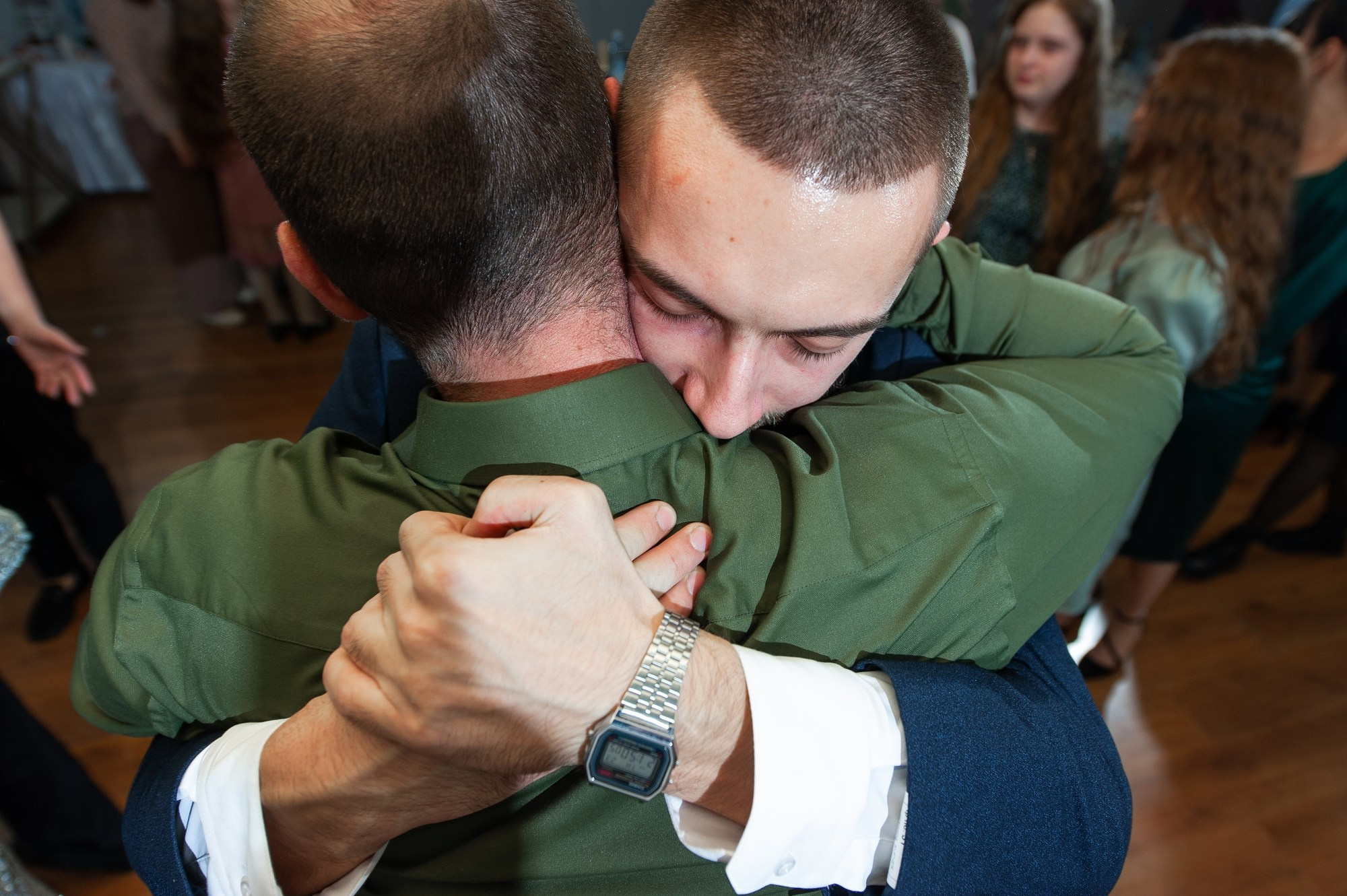 Студия и банкет. Свадебный и семейный фотограф в Омске Мормулев Михаил