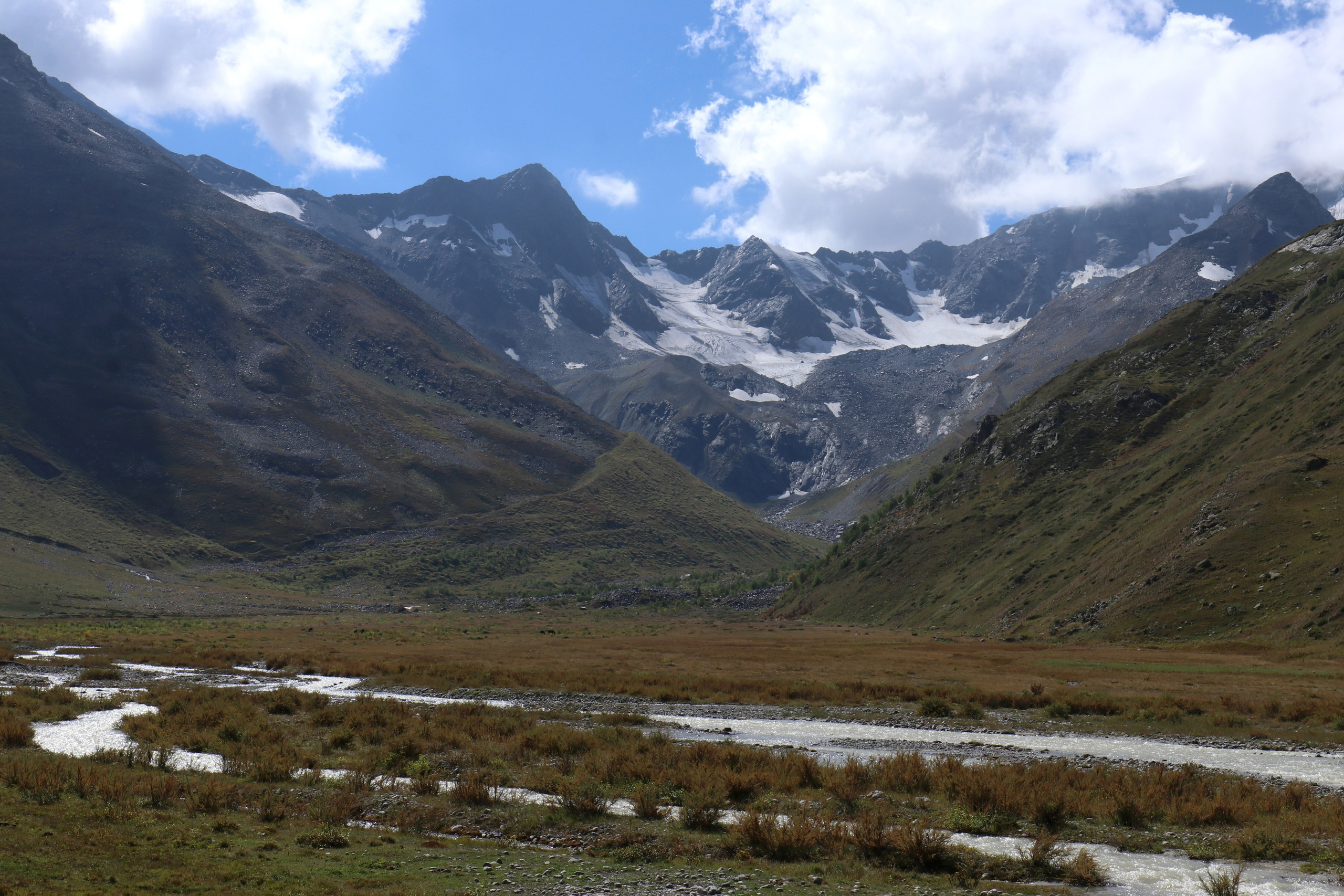 Приэльбрусье. Сентябрь 2024. Путешественник-фотограф из Санкт-Петербурга Татьяна Свистулина