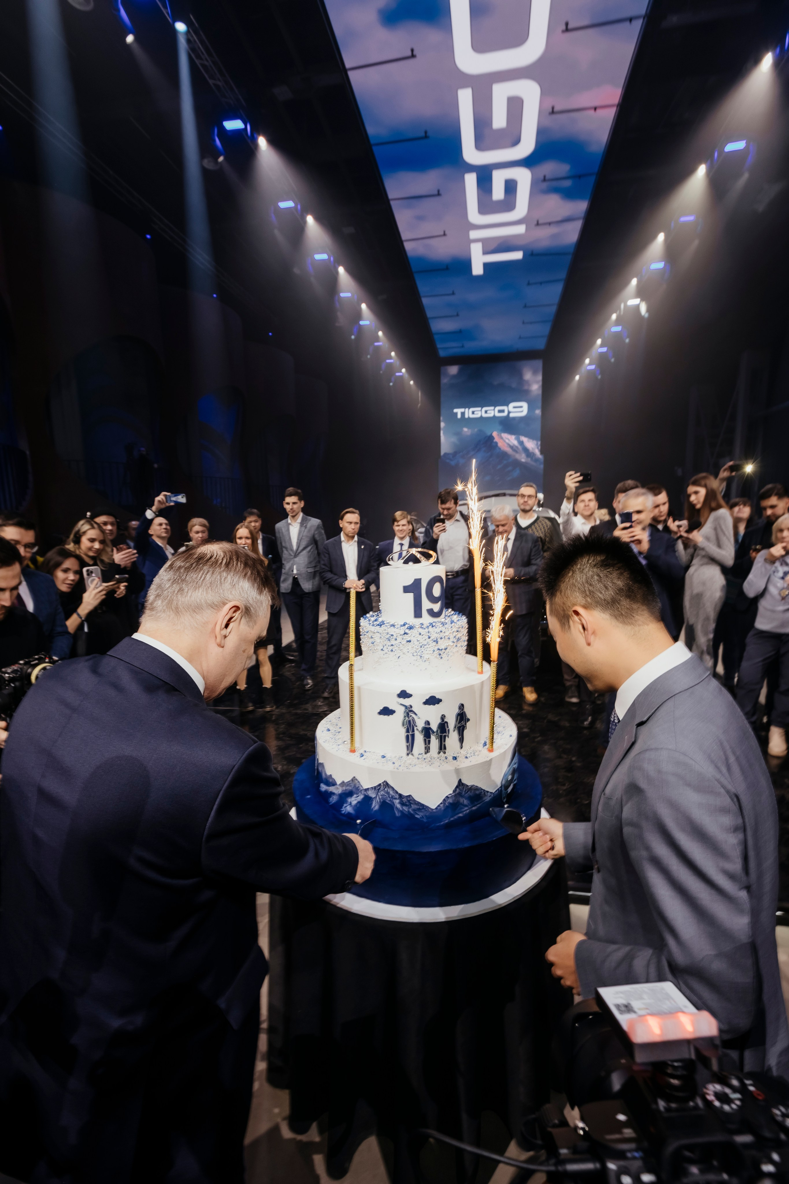 New Chery Tiggo 9. Репортажный, event, концертный и backstage фотограф из Москвы Виталий Кривцов