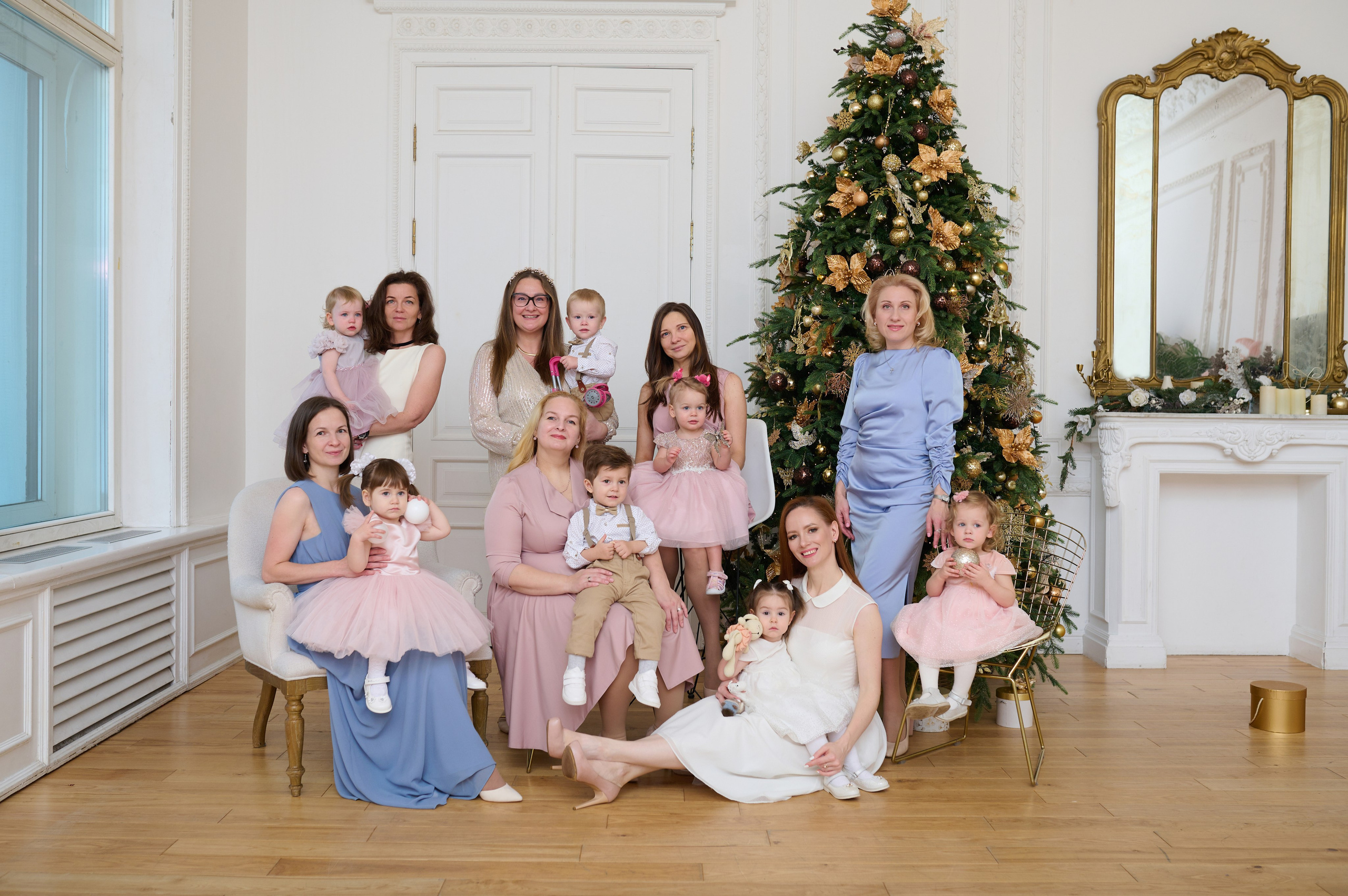 Новогодняя съемка для мам и малышей в студии. Фотограф в Санкт Петербурге Александра Вильдгрубе