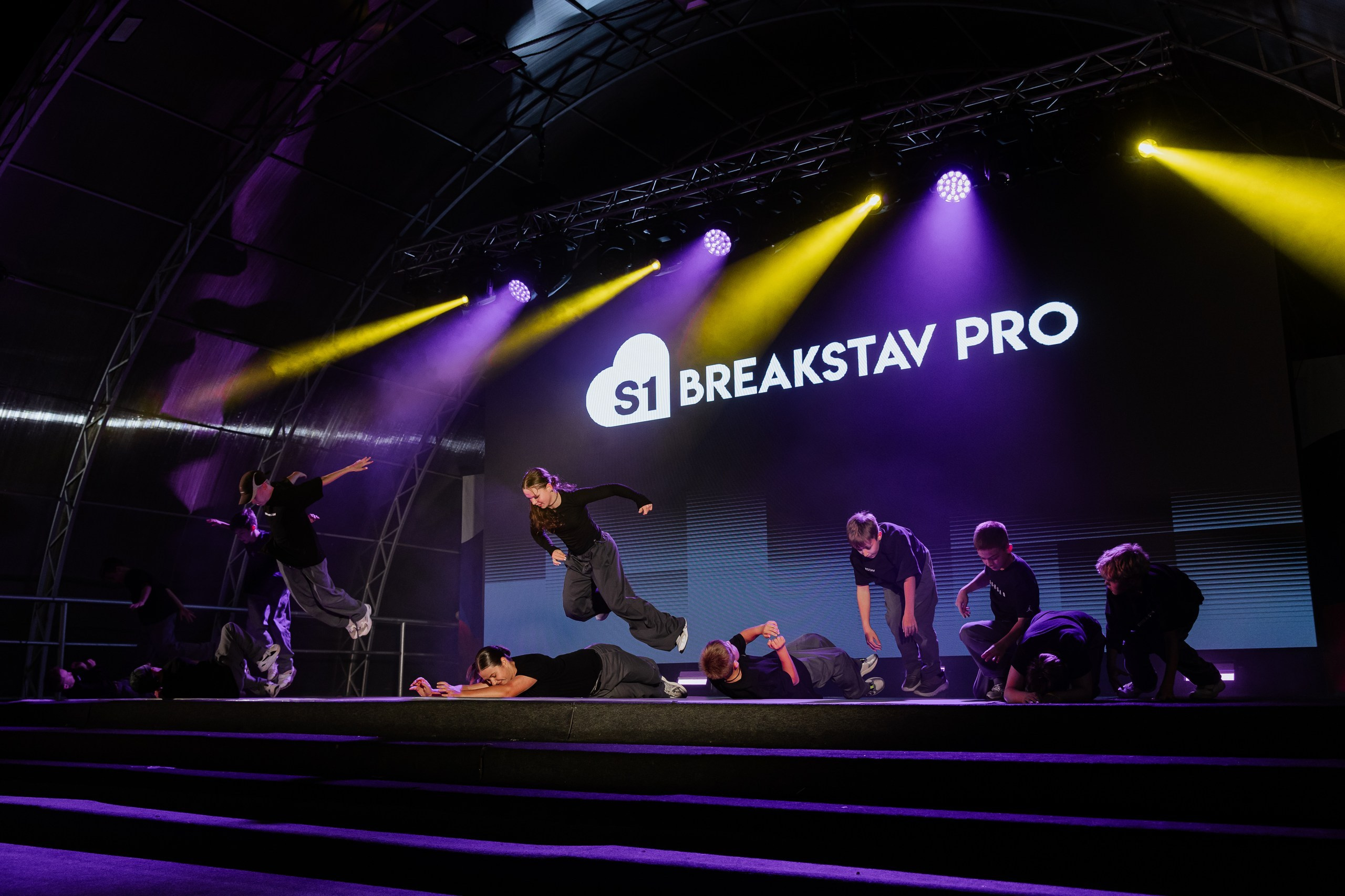 Танцы. Фотограф Николай Петрушкин | Ставрополь, Москва