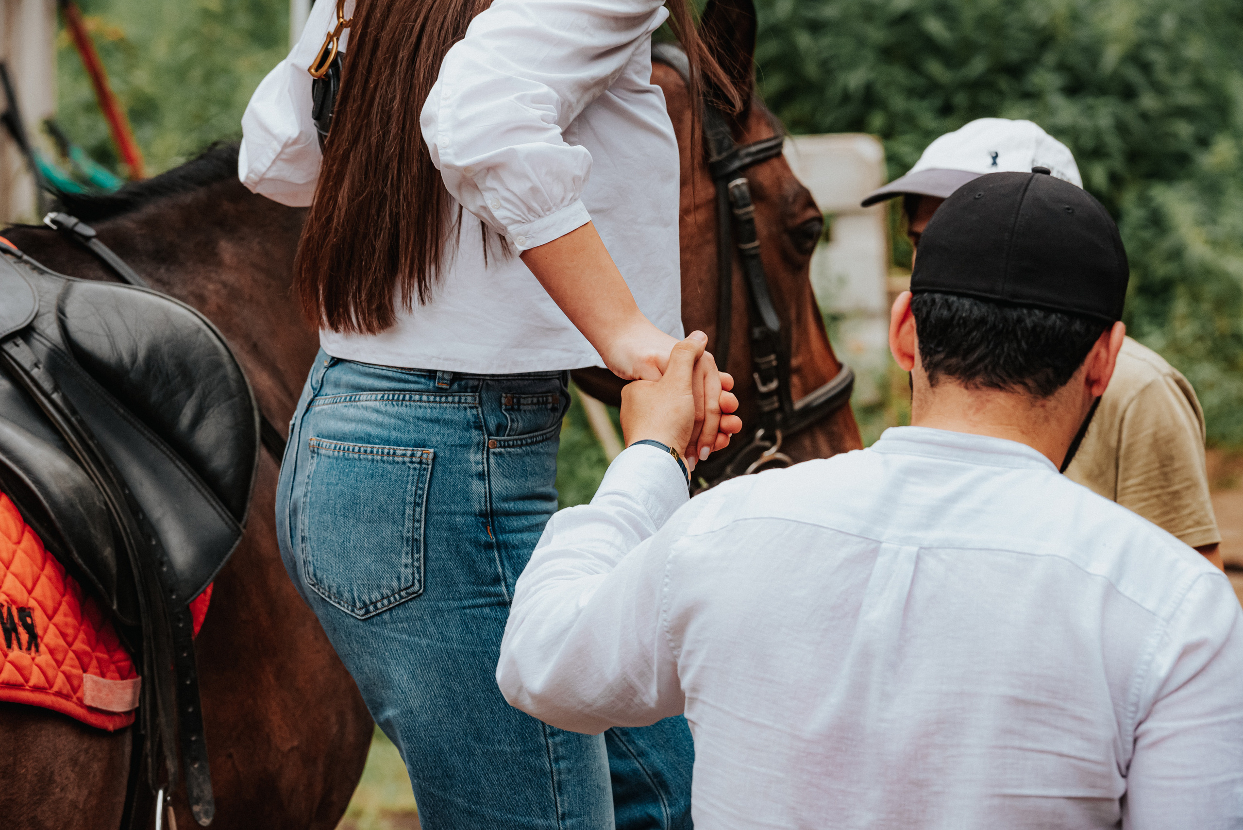 Романтическая фотосессия с лошадьми | Необычные фотосессии. Артём Савиных — профессиональный фотограф в Москве | Репортажи, свадьбы, портреты